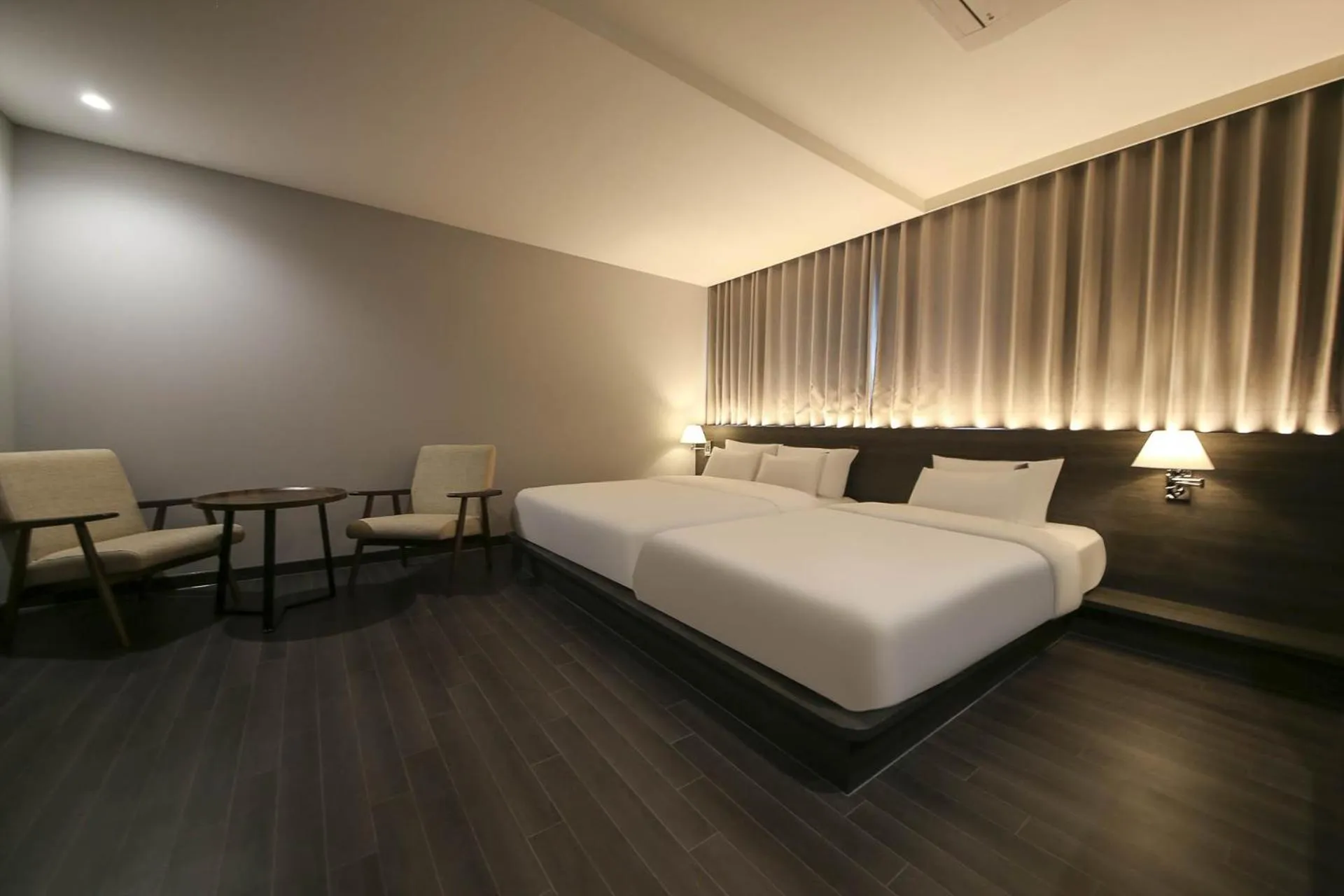 Bed in H Avenue Hotel Sangmu Branch