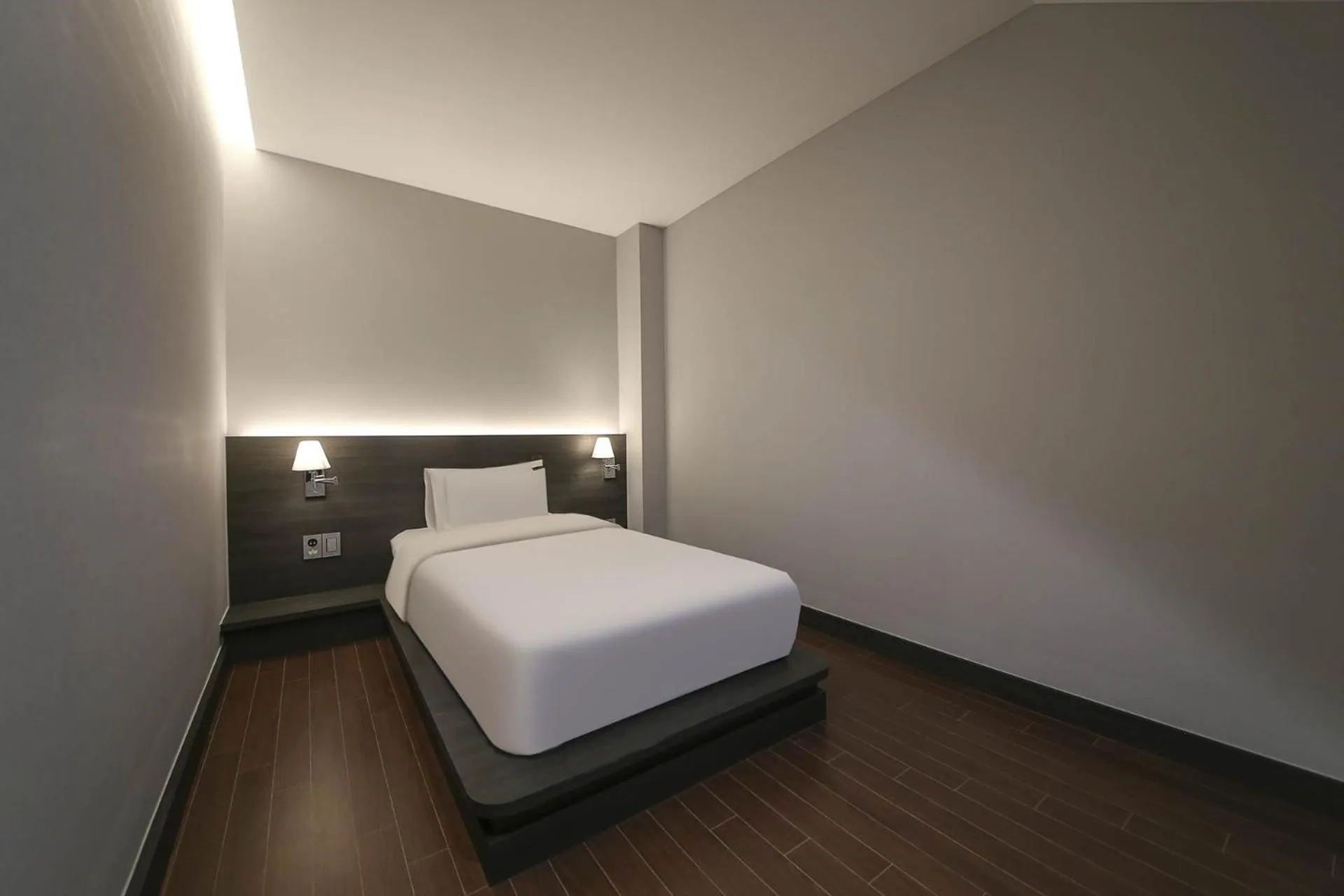 Bed in H Avenue Hotel Sangmu Branch