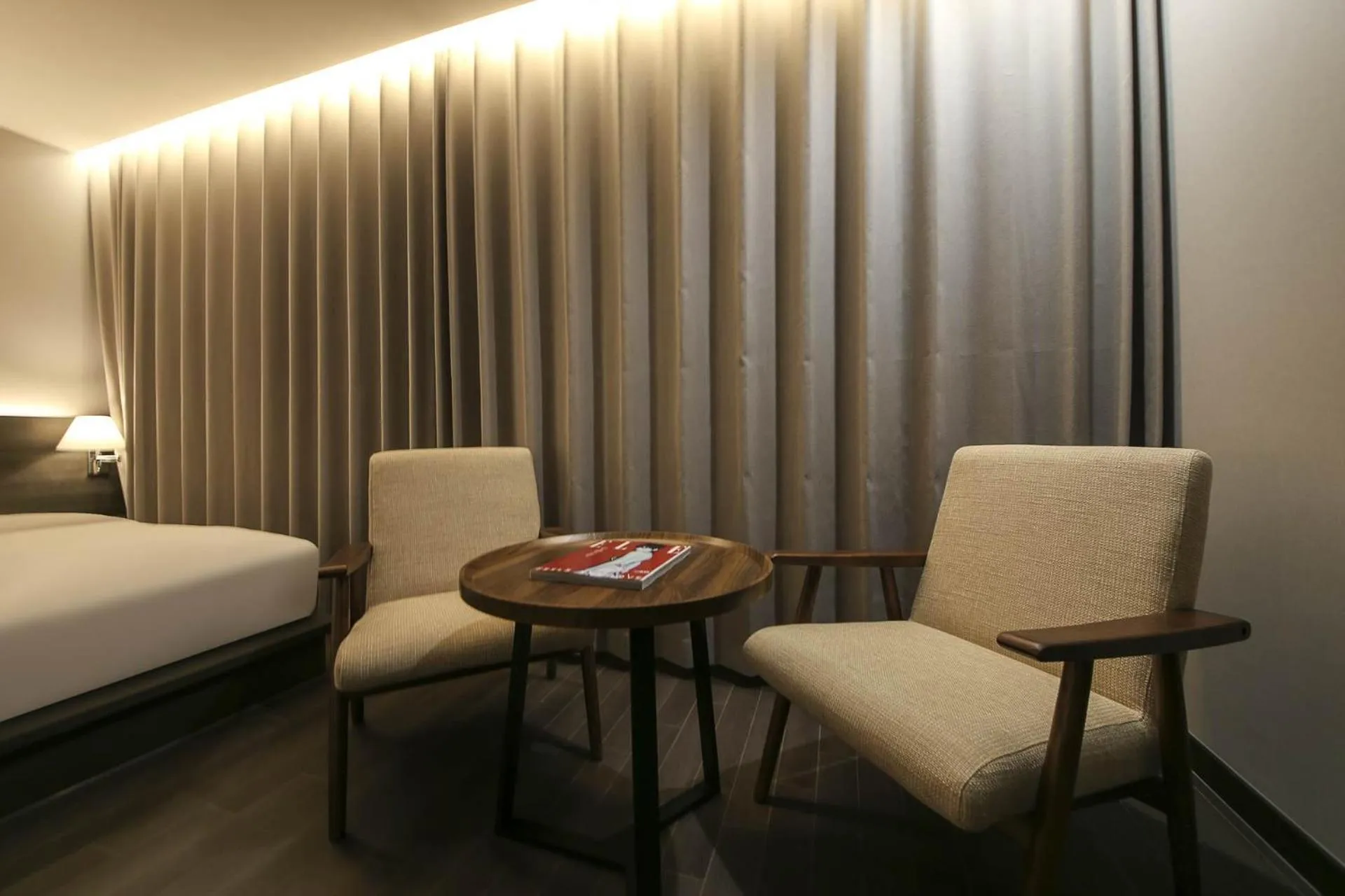 Bed in H Avenue Hotel Sangmu Branch