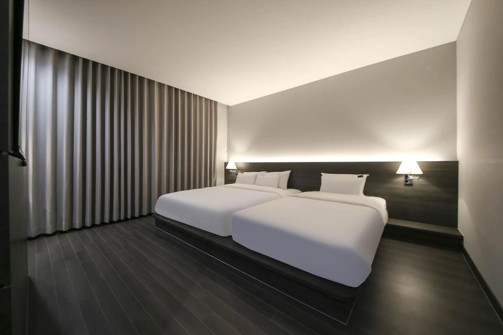 Bed in H Avenue Hotel Sangmu Branch