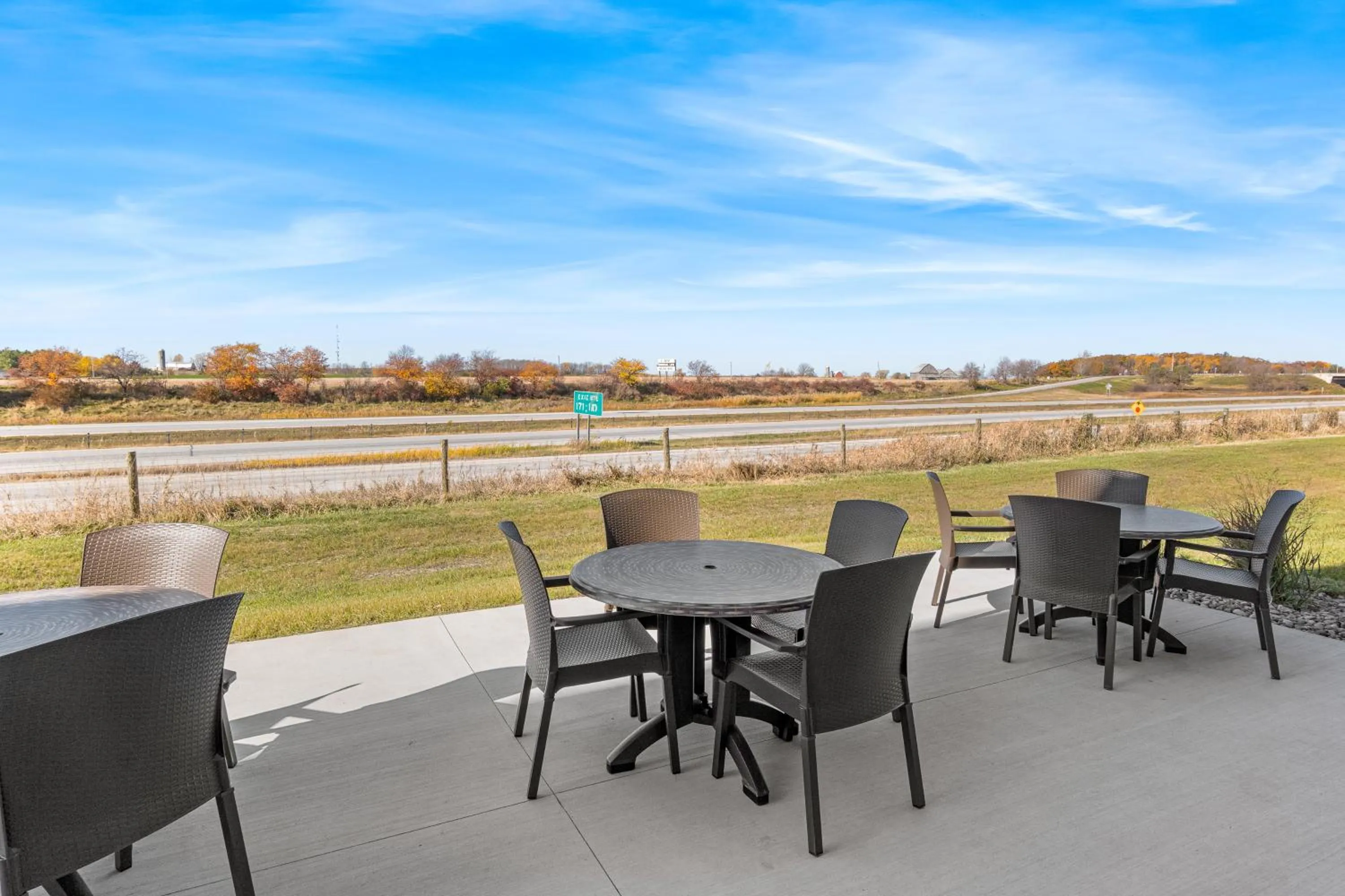 Patio in Cobblestone Hotel & Suites Denmark - Green Bay