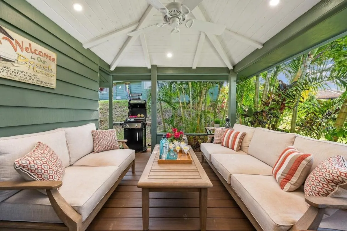 International Colony Club 37 · ICC 37 Remodeled Hawaiian Cottage