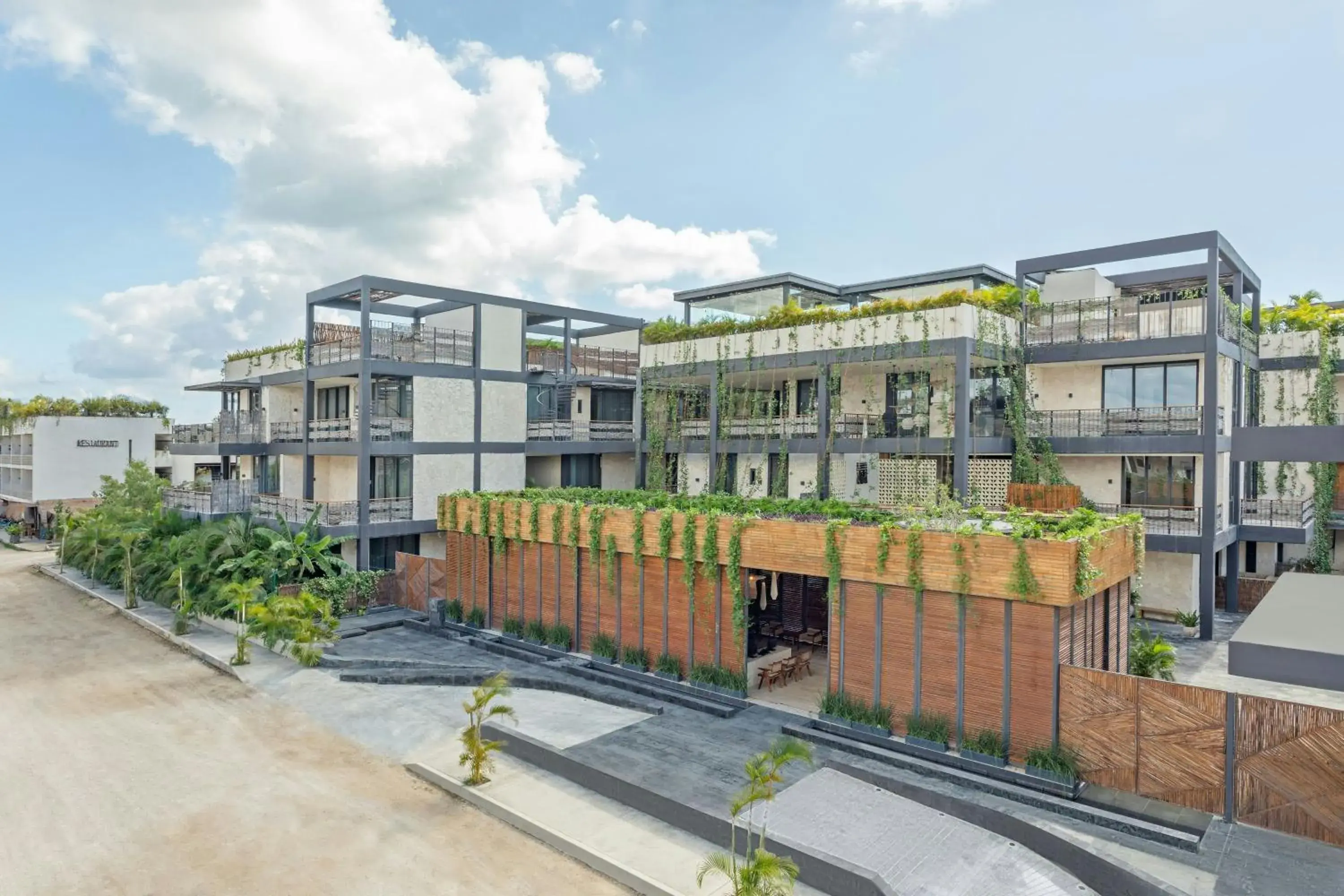 Property building in Bloom Tulum, Apartments by Marriott Bonvoy Property building in Bloom Tulum, Apartments by Marriott Bonvoy