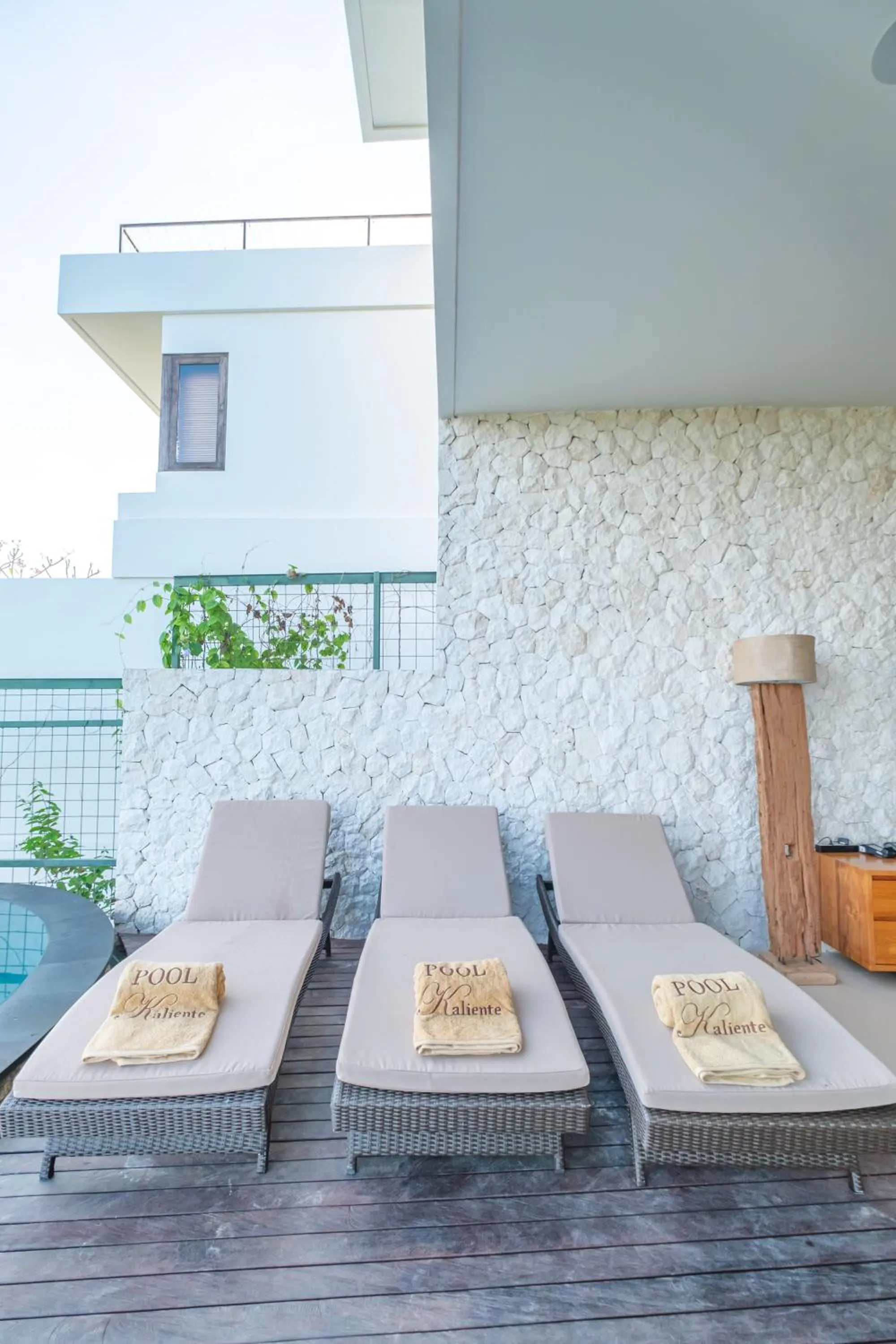 sunbed in Villa Kaliente