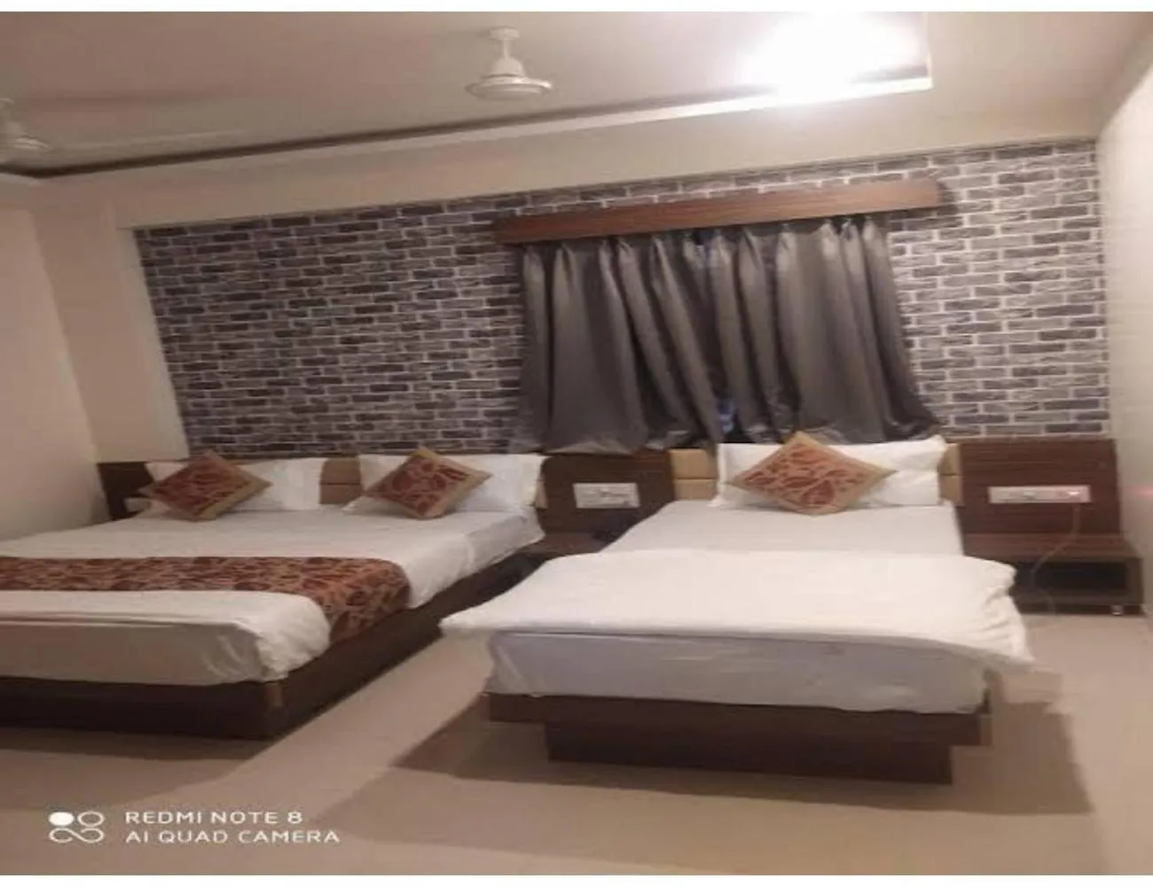 Bed in Hotel Grand, Vadodara