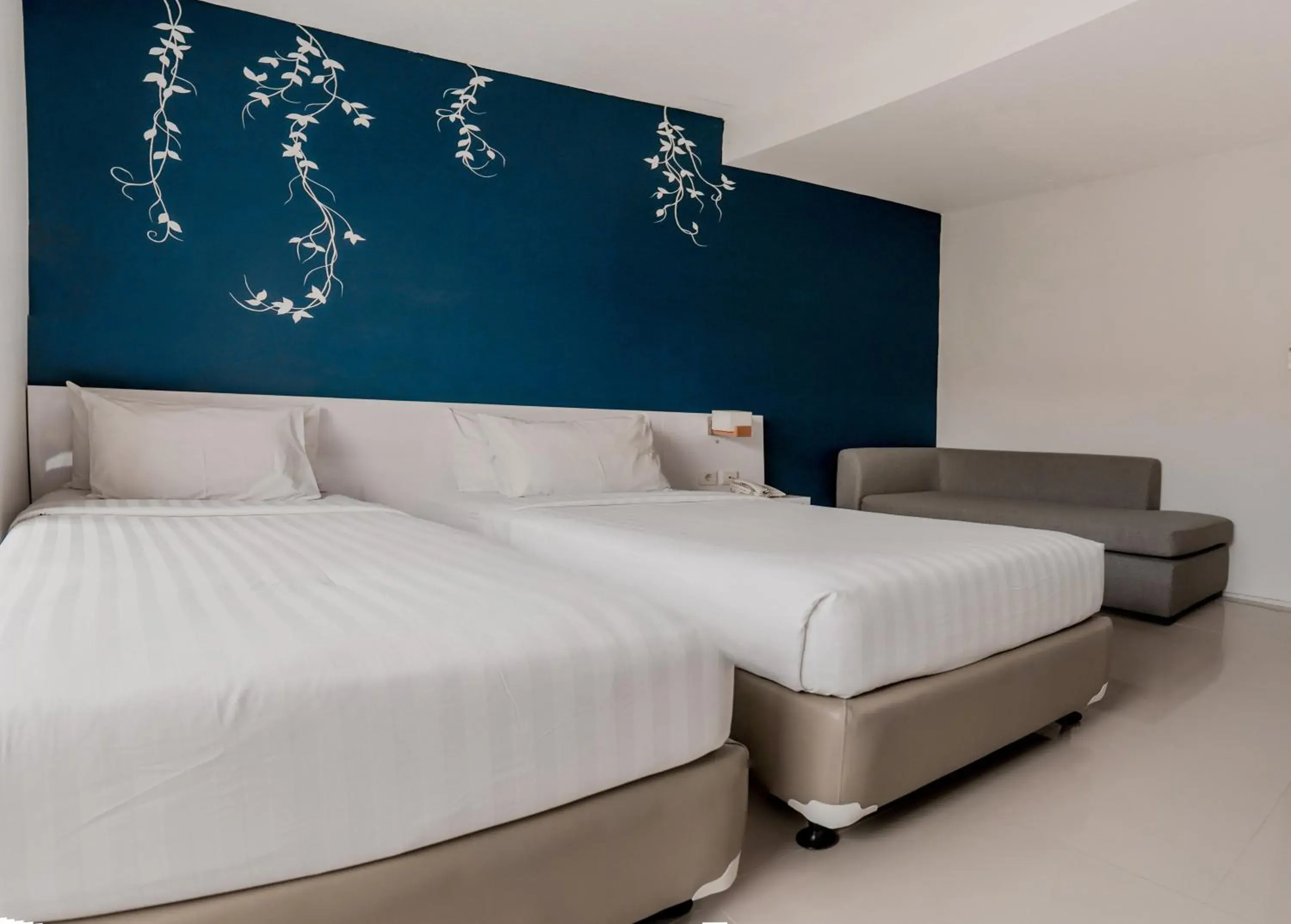 Standard Twin Room in Cozy Stay Bali by ARM Hospitality Standard Twin Room in Cozy Stay Bali by ARM Hospitality