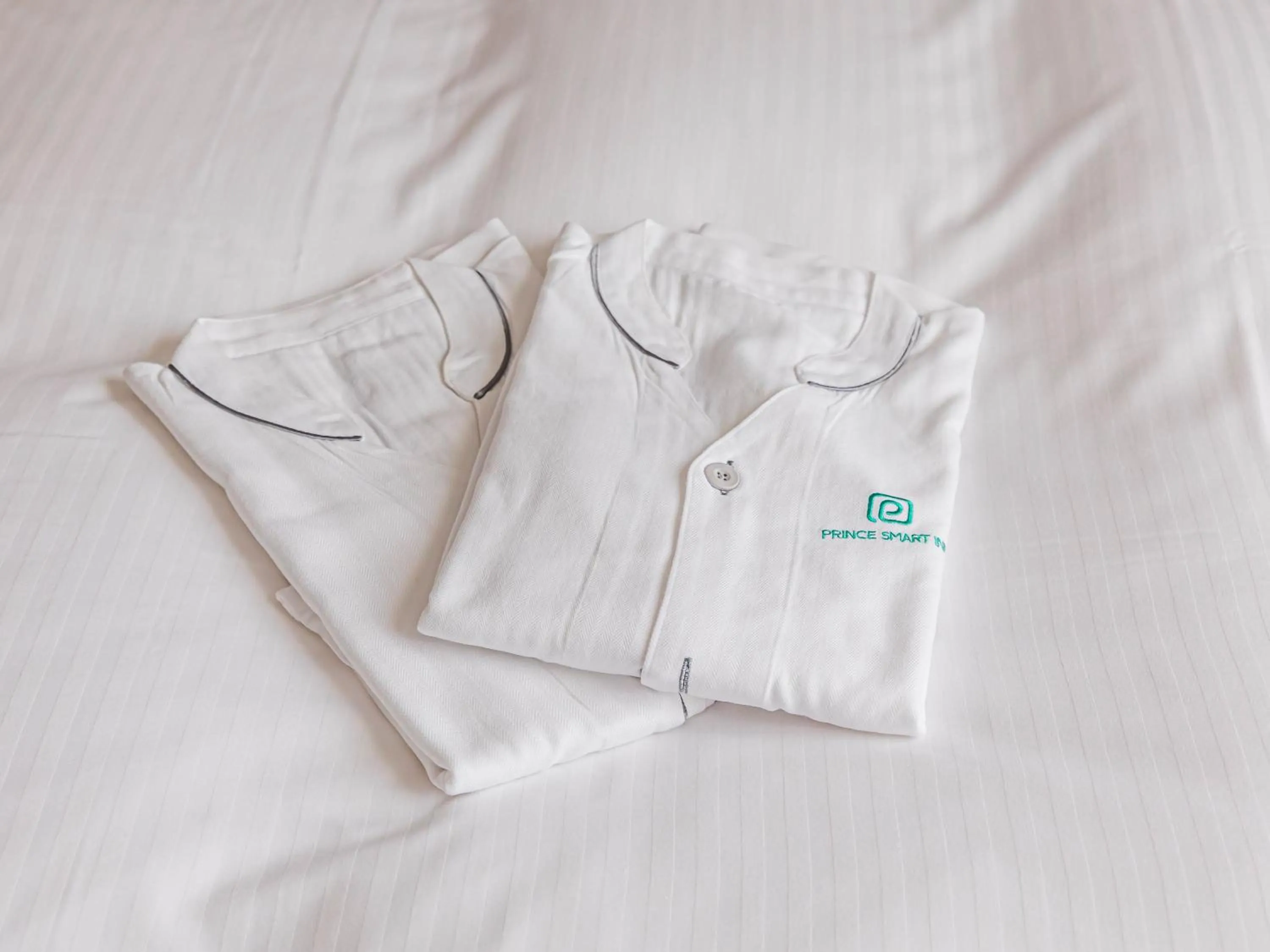 Photo of the whole room, Bed in Prince Smart Inn Nagoya Sakae