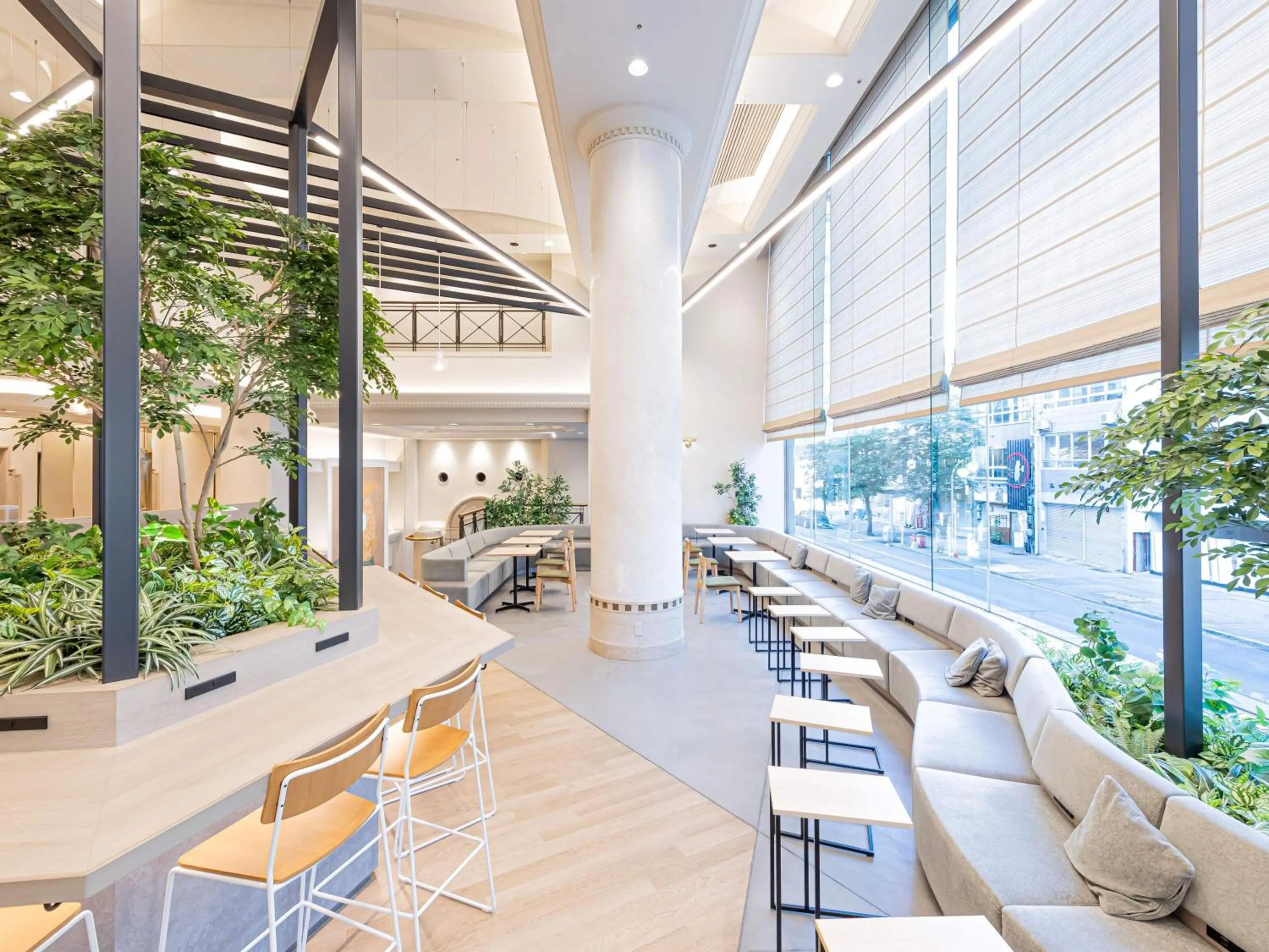 Lobby or reception in Prince Smart Inn Nagoya Sakae