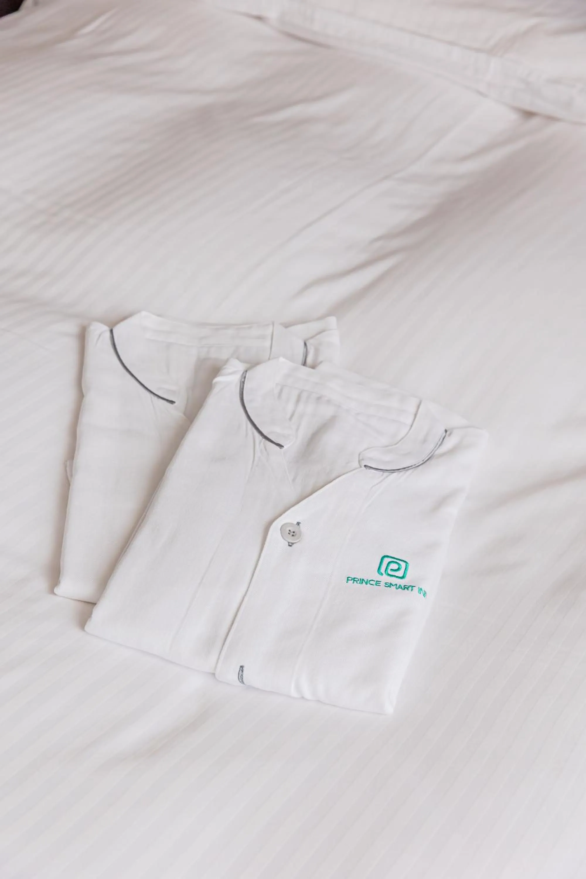 Photo of the whole room, Bed in Prince Smart Inn Nagoya Sakae