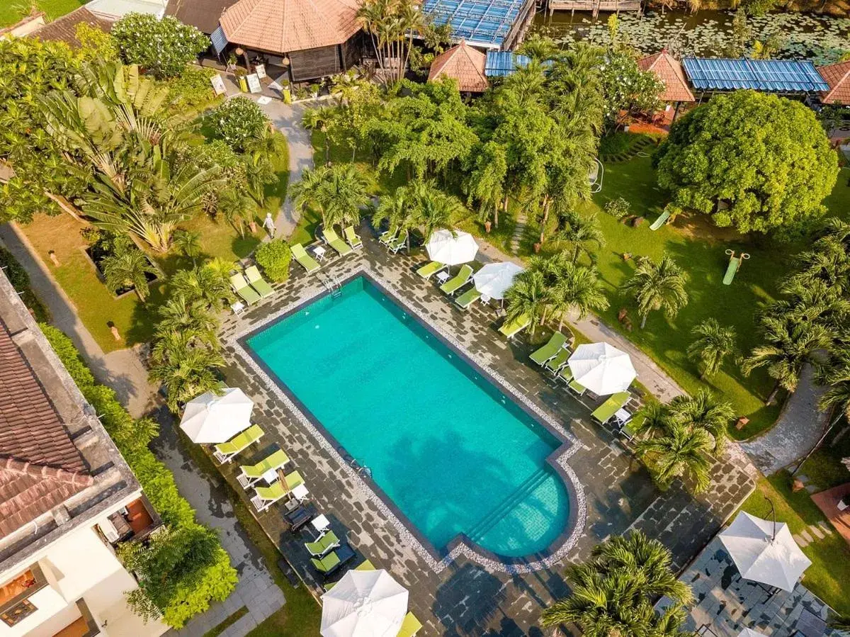Swimming pool in Sen Retreat Hoi An Swimming pool in Sen Retreat Hoi An