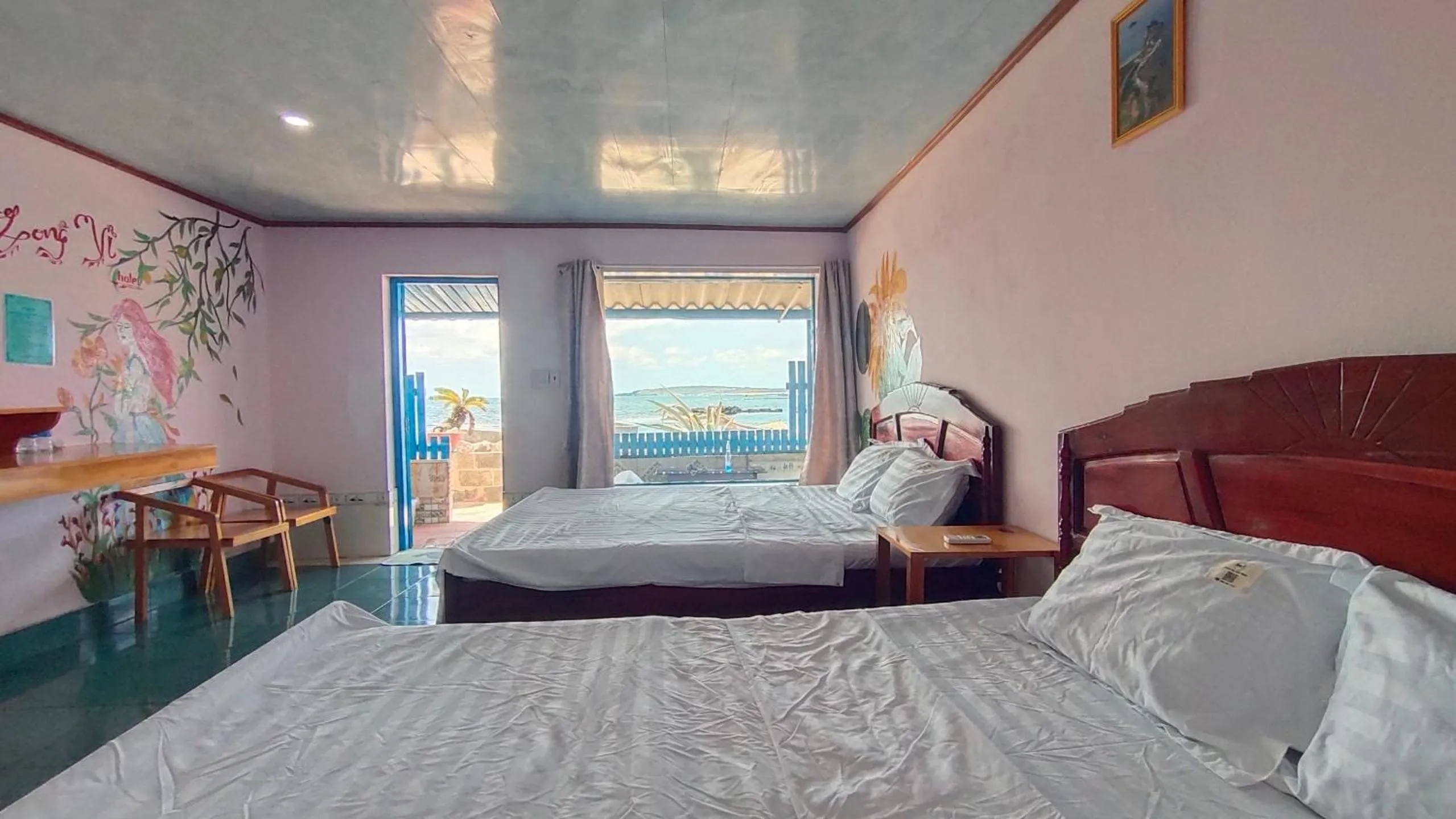 Natural landscape, Bed in Long Vĩ hotel - đảo Phú Quý