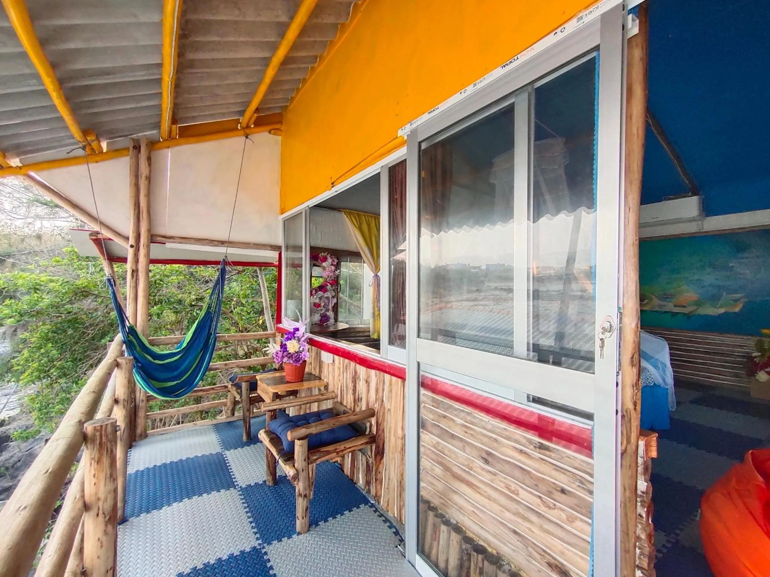 Balcony/Terrace in Long Vĩ hotel - đảo Phú Quý