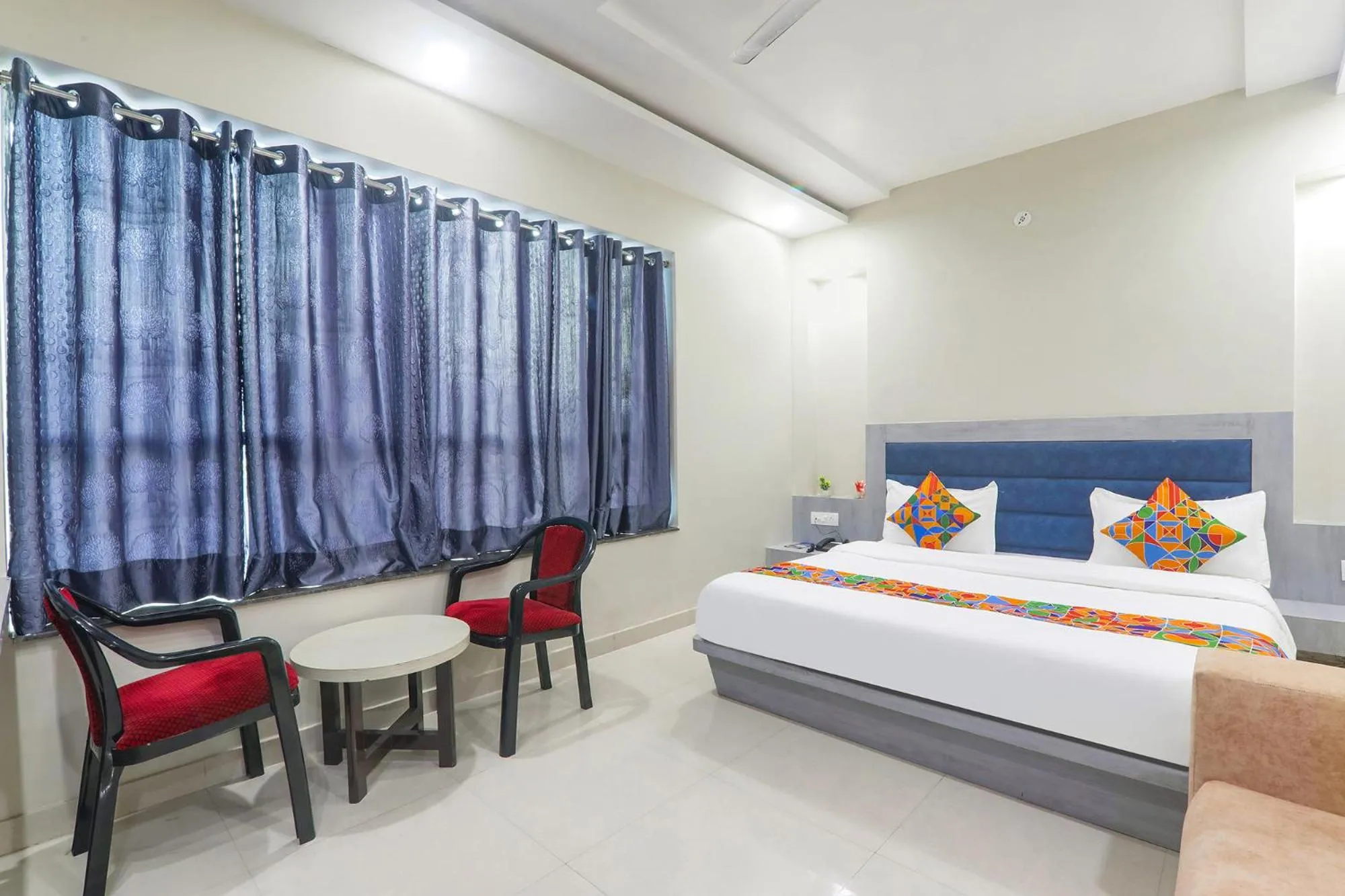 Bed in FabExpress Grand Inn I