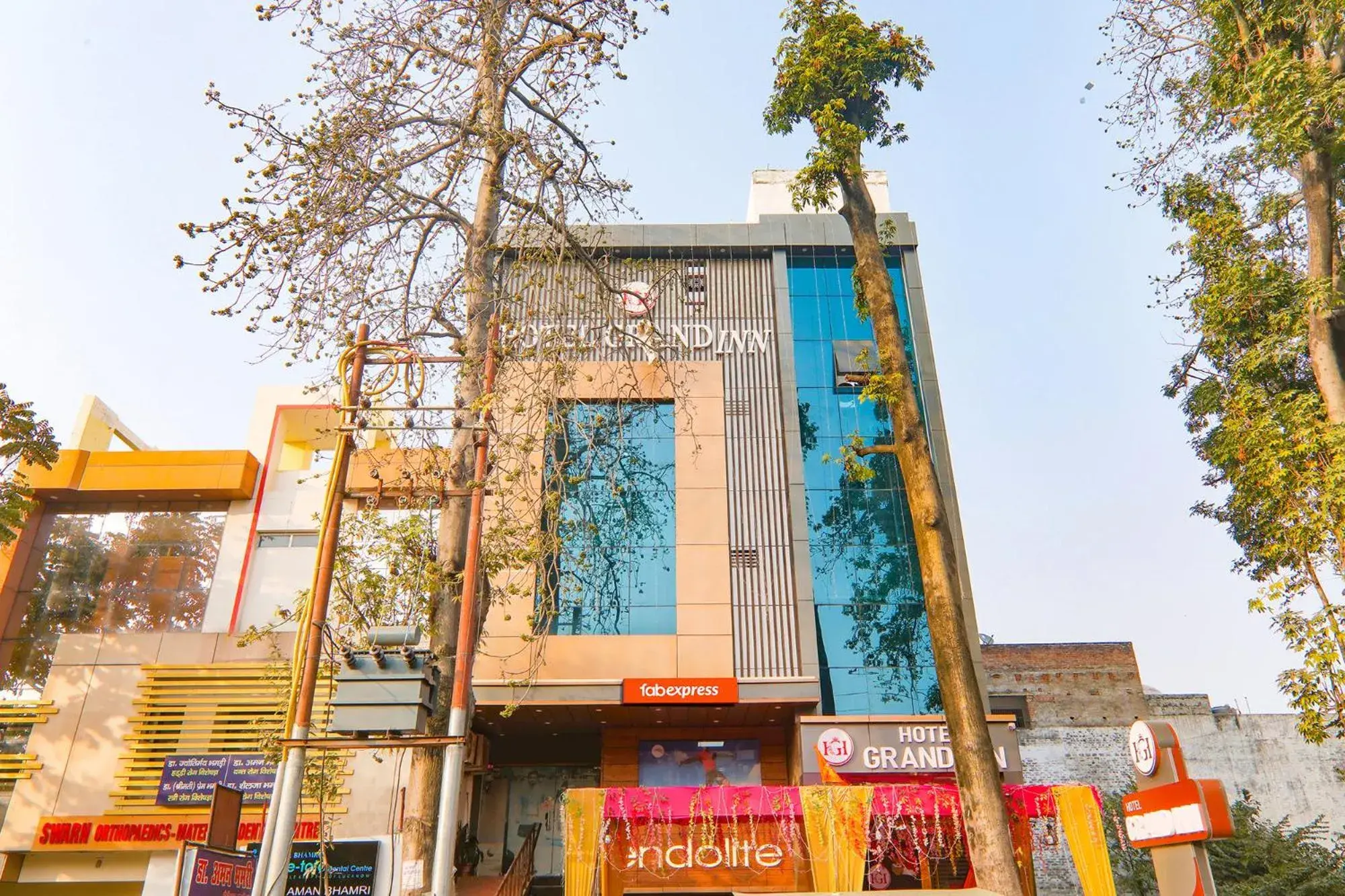 Property building in FabExpress Grand Inn I Property building in FabExpress Grand Inn I