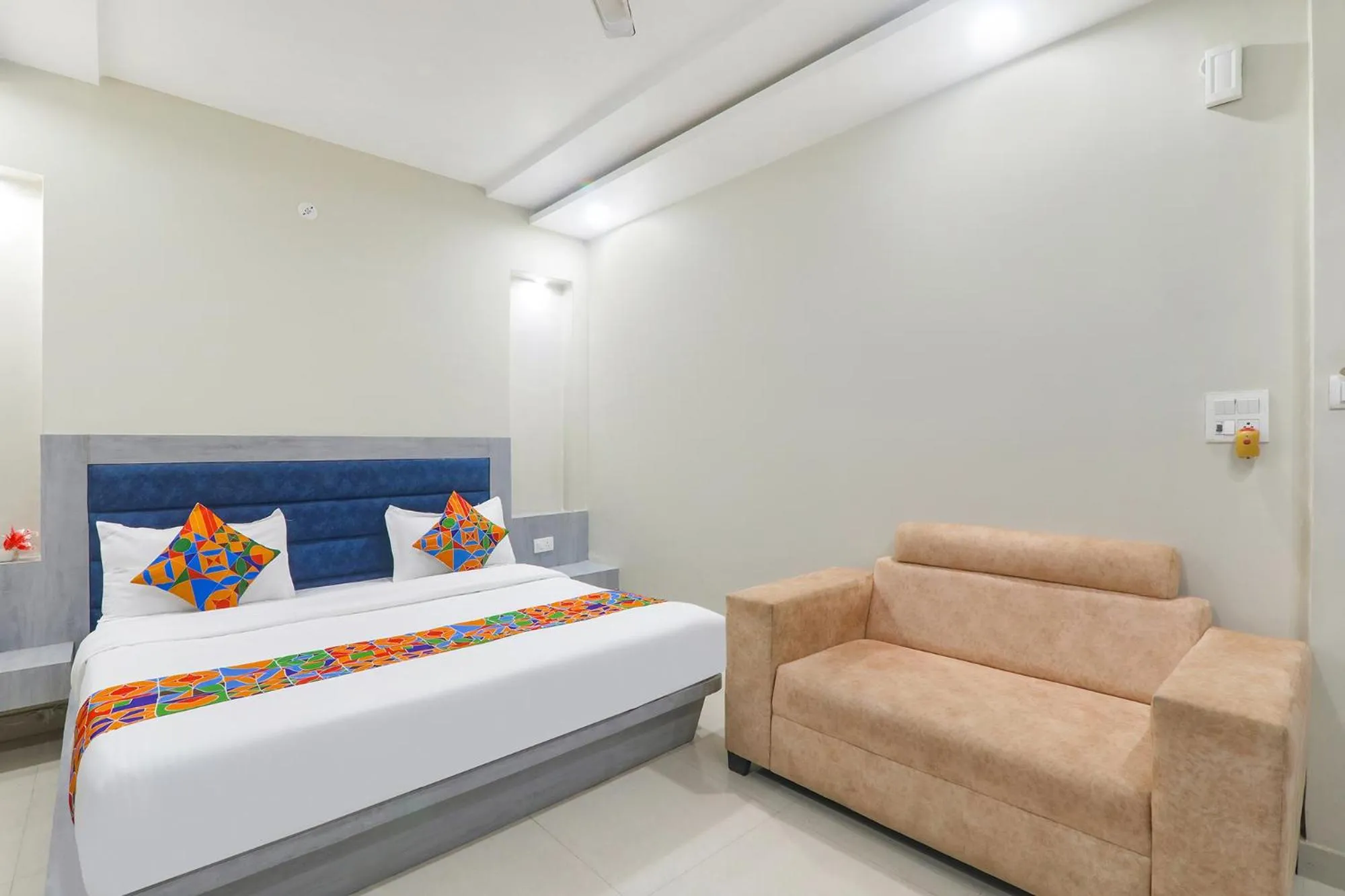 Bed in FabExpress Grand Inn I