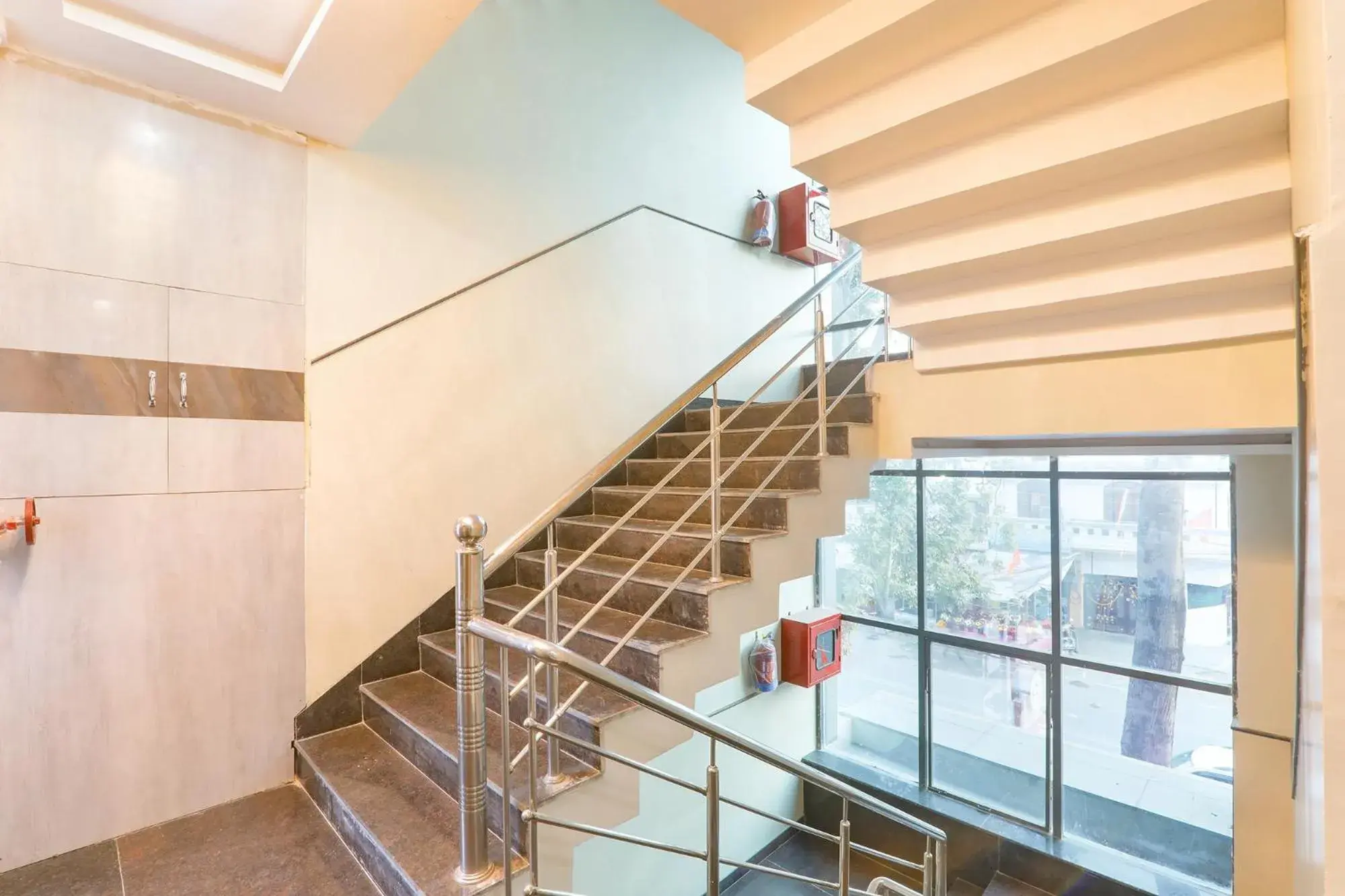 Lobby or reception in FabExpress Grand Inn I Lobby or reception in FabExpress Grand Inn I