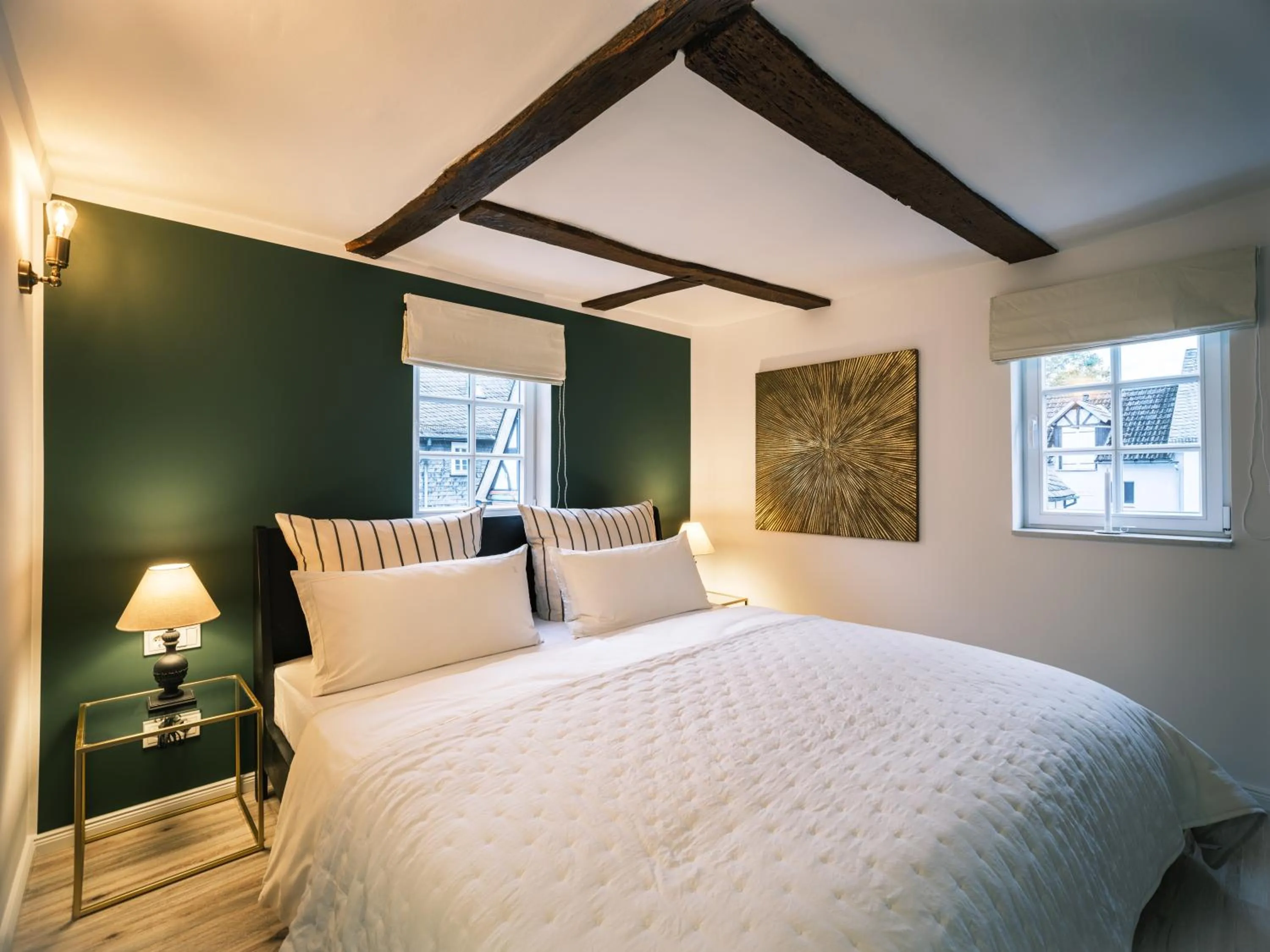 Photo of the whole room, Bed in Flecker Hotel