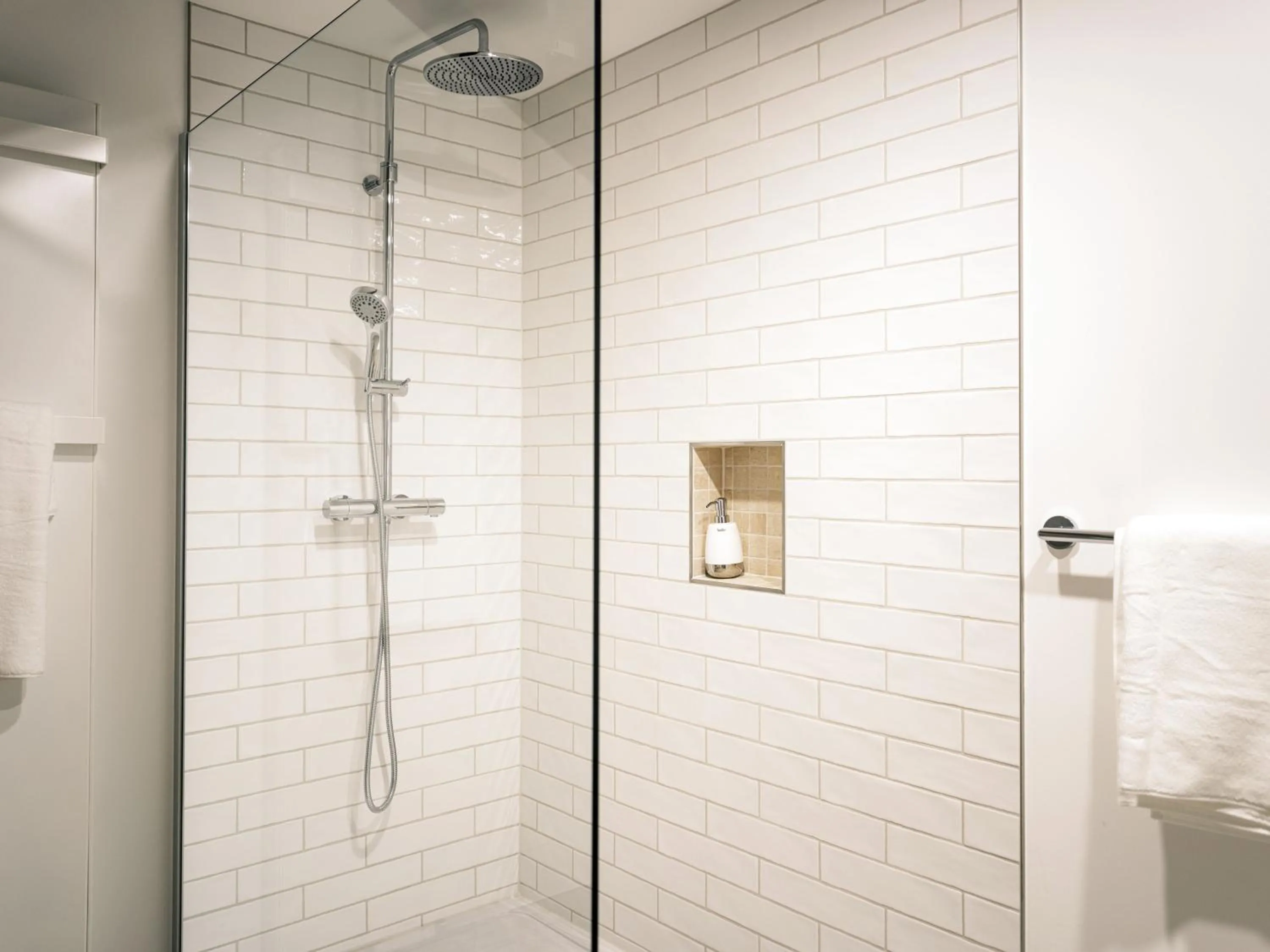 Shower in Flecker Hotel