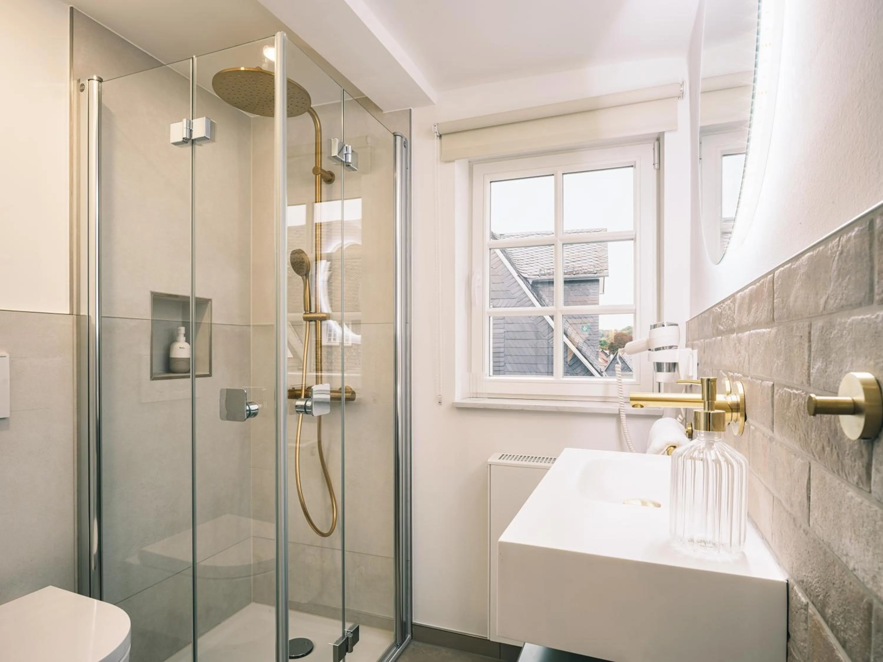Bathroom in Flecker Hotel