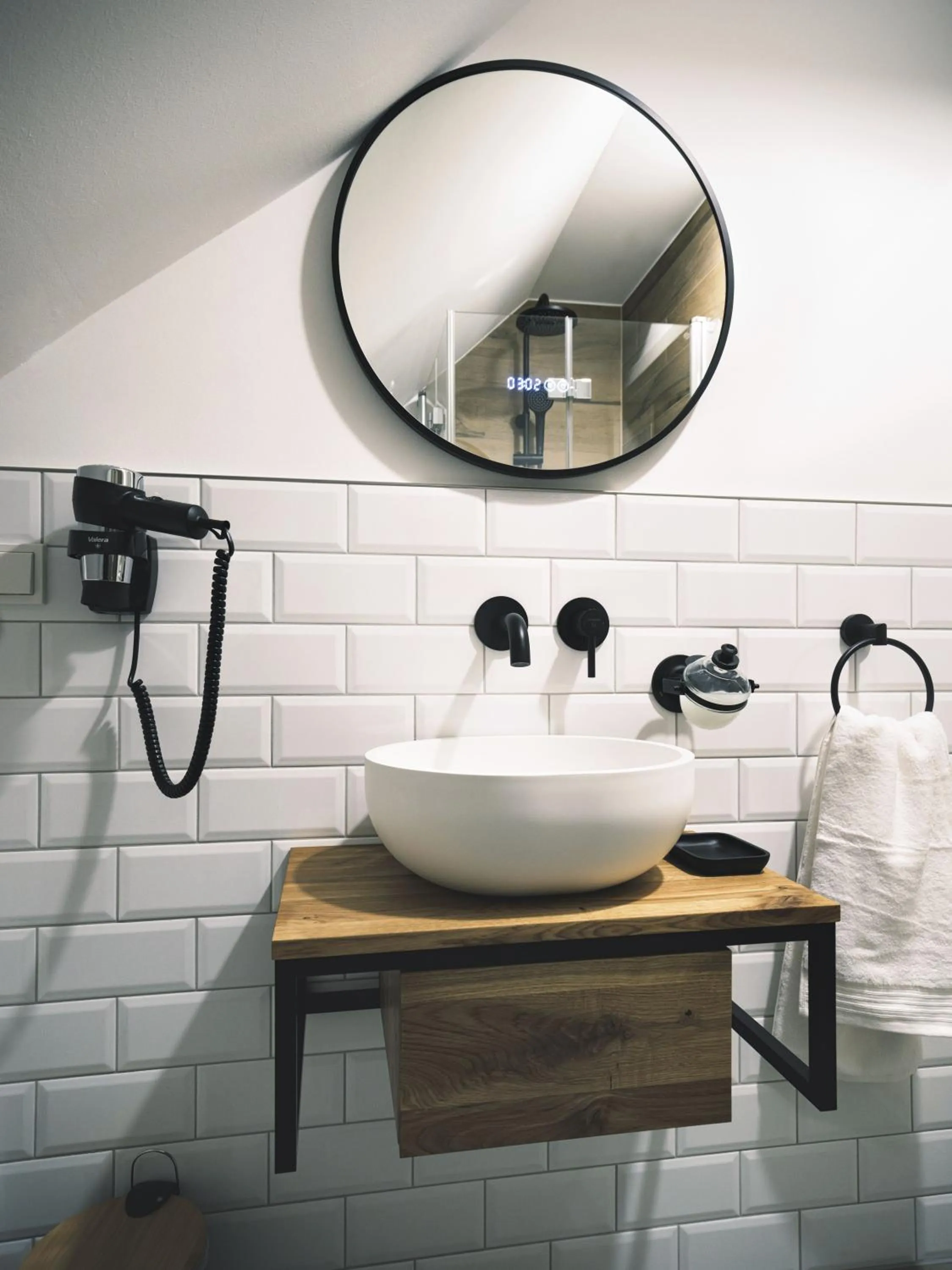 Bathroom in Flecker Hotel
