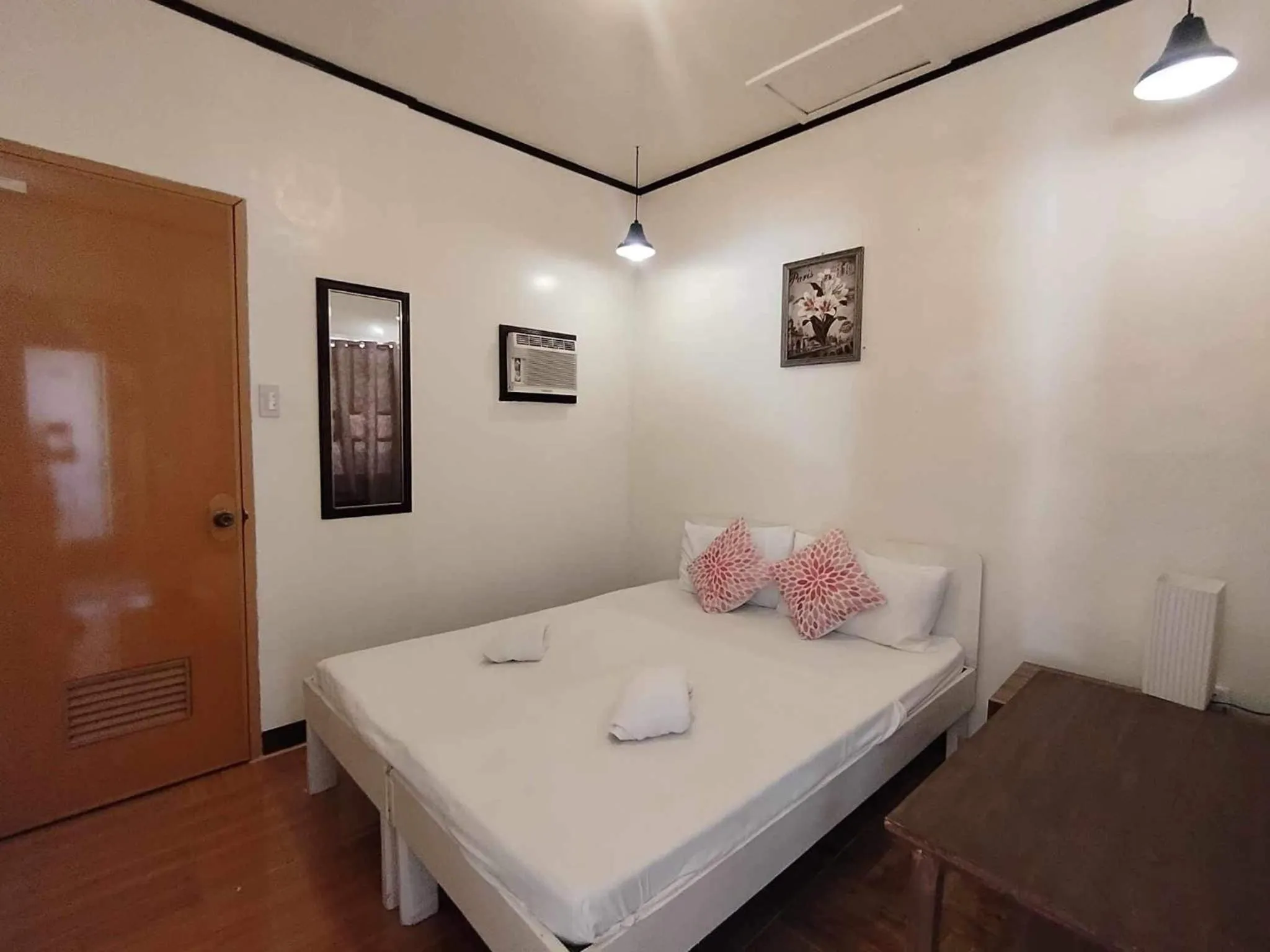 Bedroom, Bed in Anaya Inn and Restobar