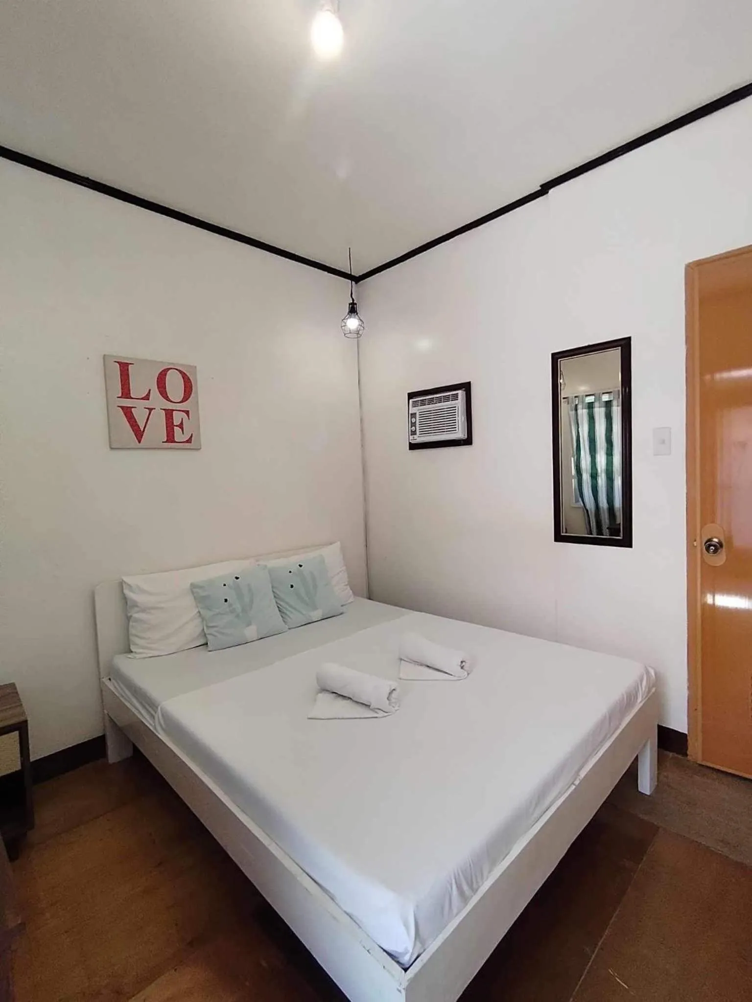 Bedroom, Bed in Anaya Inn and Restobar