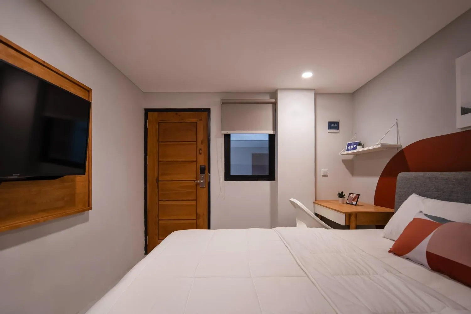 Bedroom, Bed in Cove Urbanier