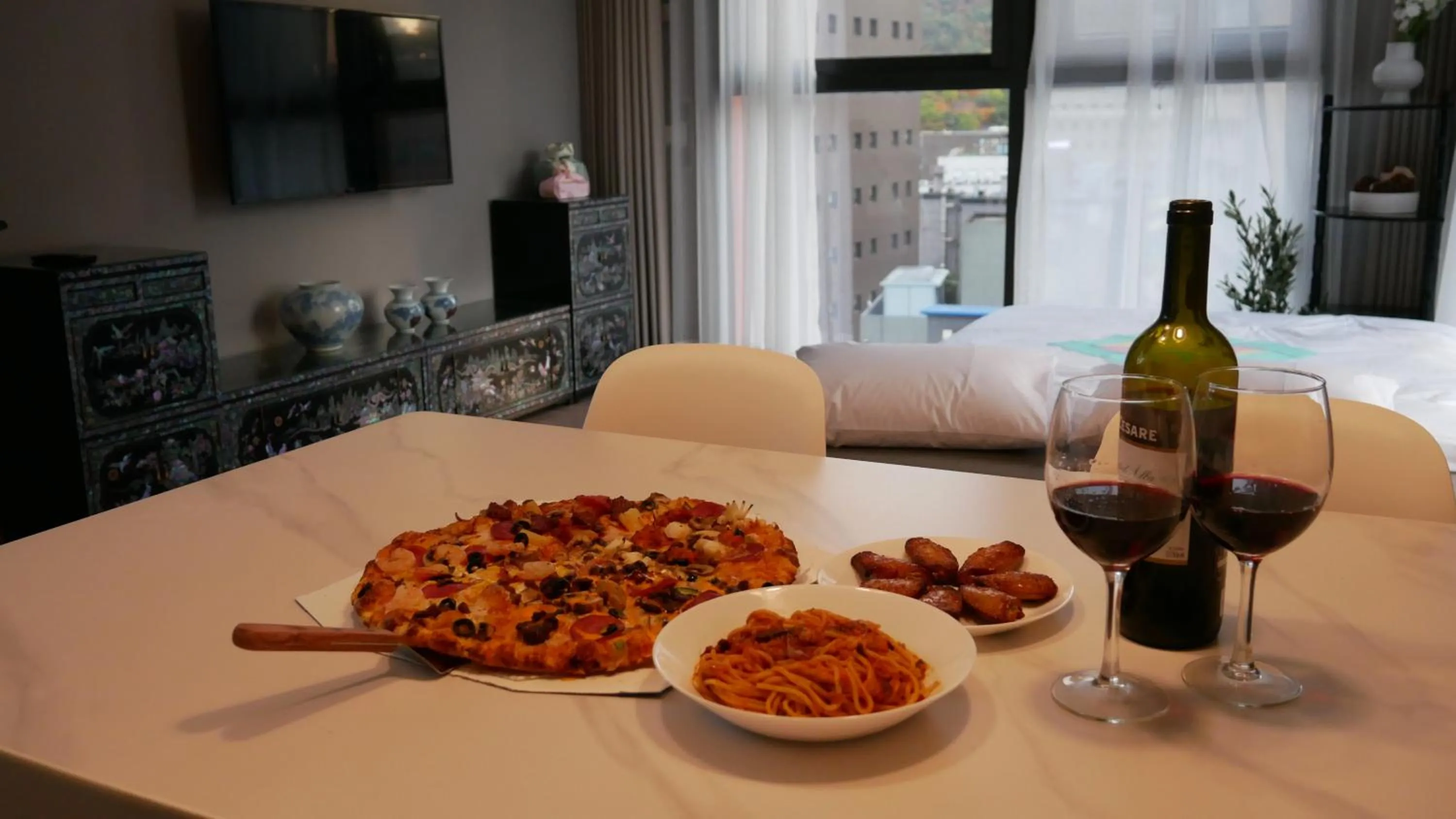 Dining area in INN-The City MyeongDong