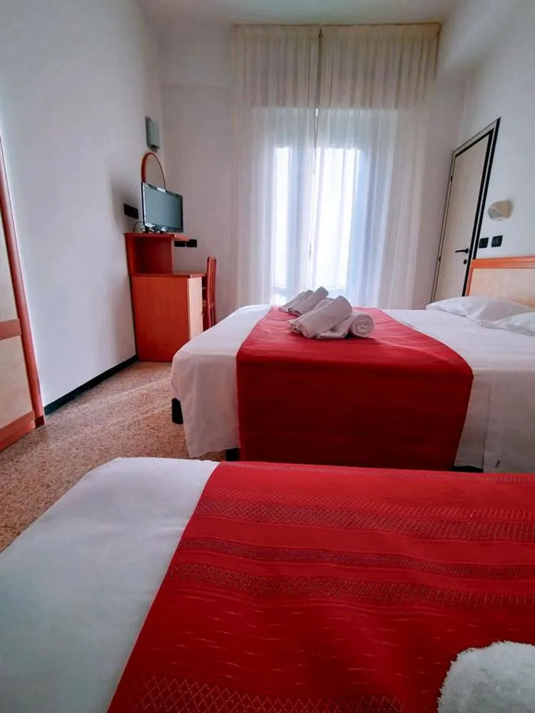 Bedroom, Bed in Ben Hur Rimini