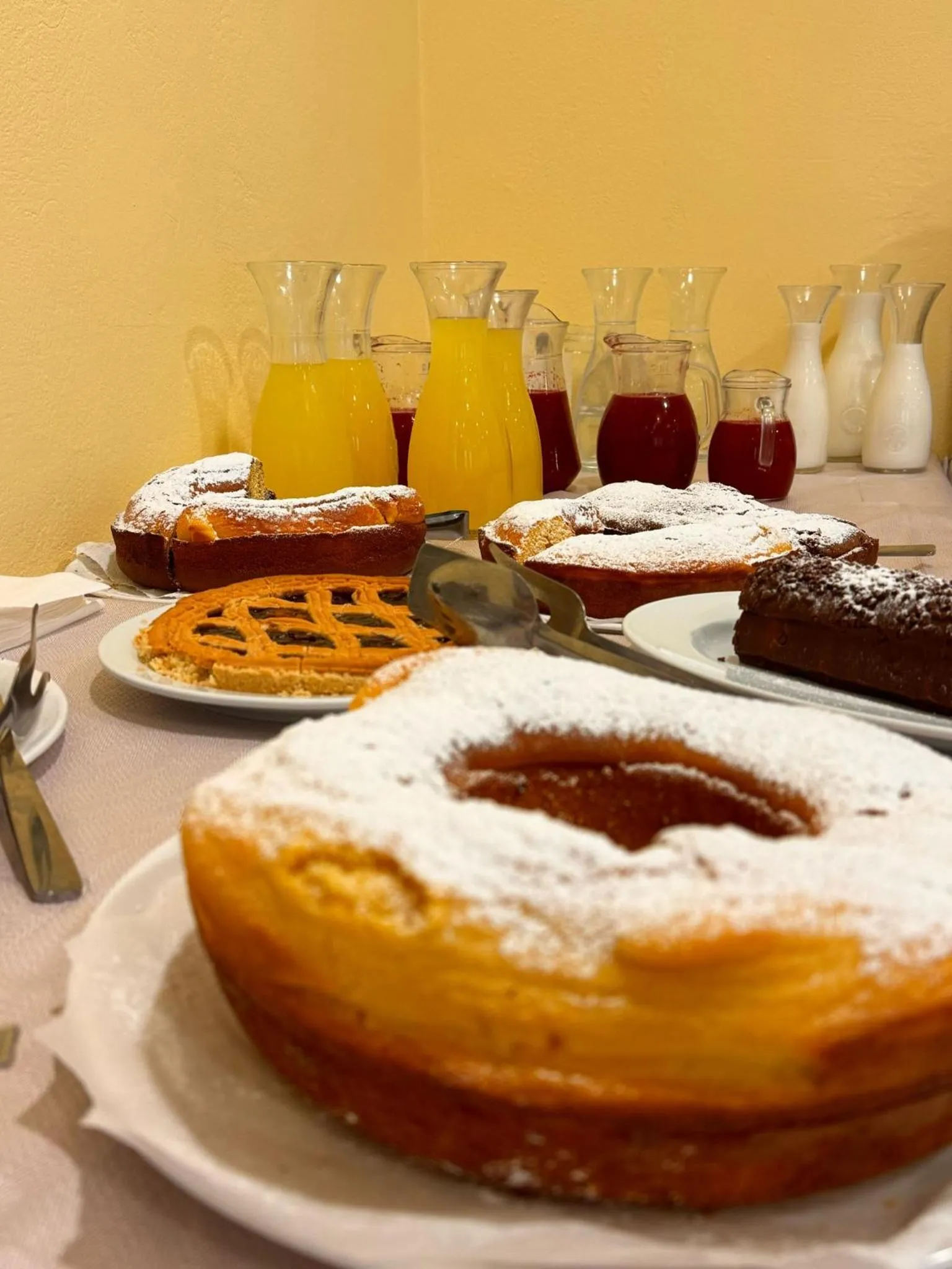 Breakfast in Ben Hur Rimini