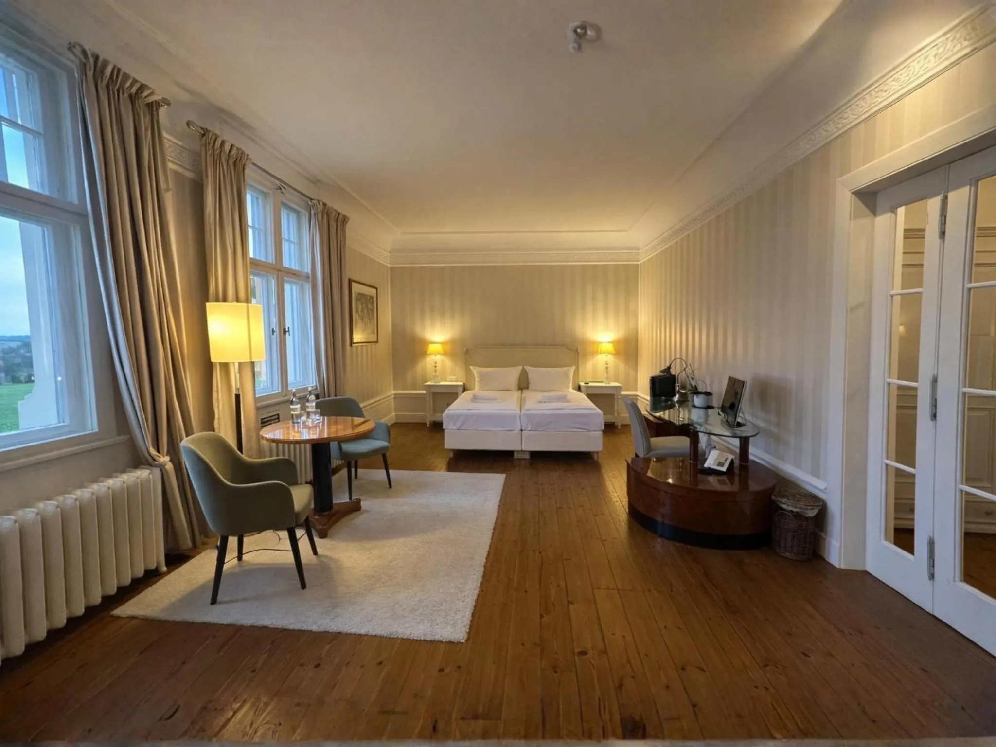 Photo of the whole room, Bed in Schloss Krugsdorf Golf & Hotel