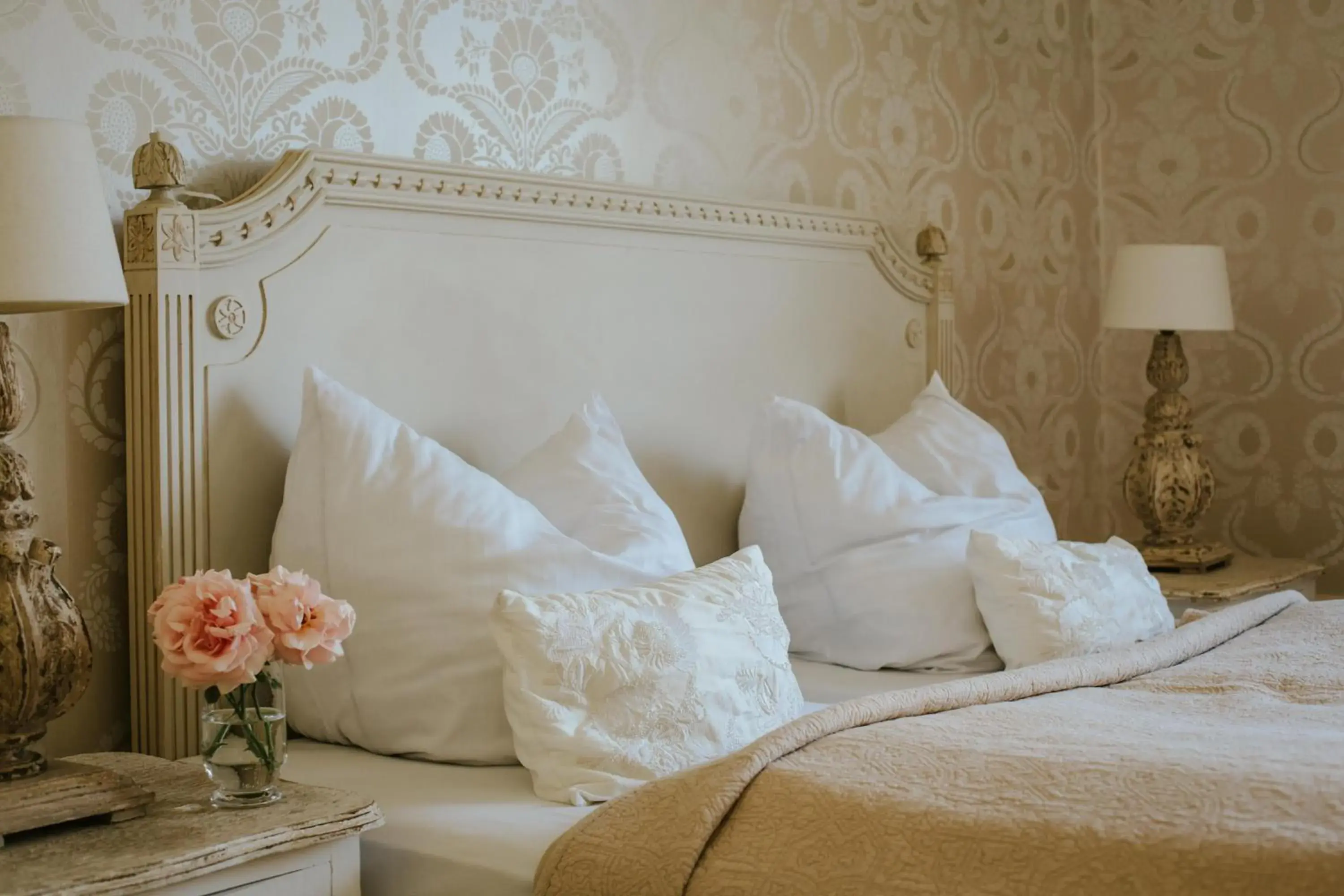 Photo of the whole room, Bed in Schloss Krugsdorf Golf & Hotel Photo of the whole room, Bed in Schloss Krugsdorf Golf & Hotel