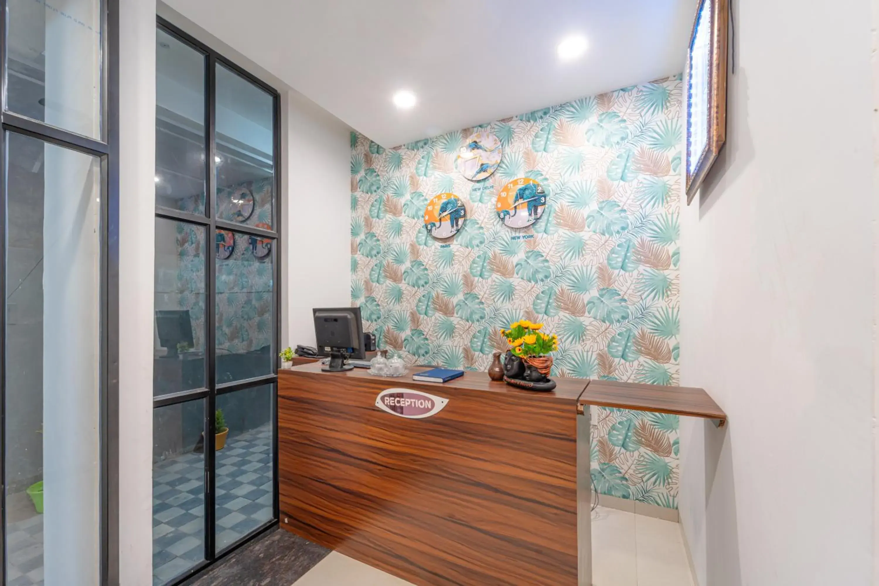 Treebo Pure Earth Stay, Vijay Nagar Treebo Pure Earth Stay, Vijay Nagar