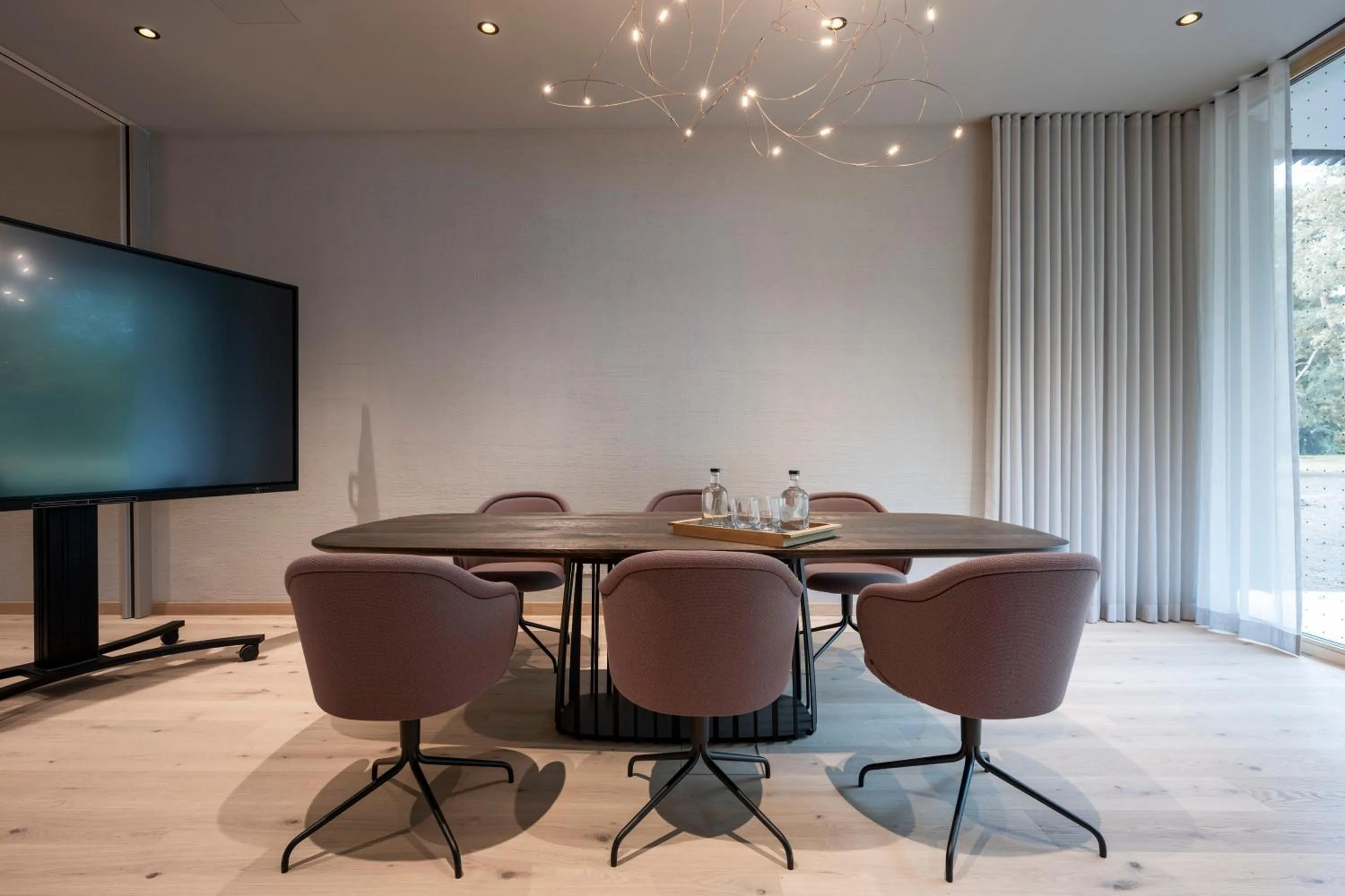 TV and multimedia in Seegut Zeppelin - a member of Design Hotels