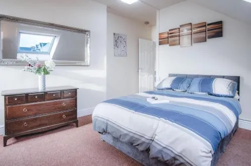 Fulke Street - 2 Bedroom Apartment - Milford Haven