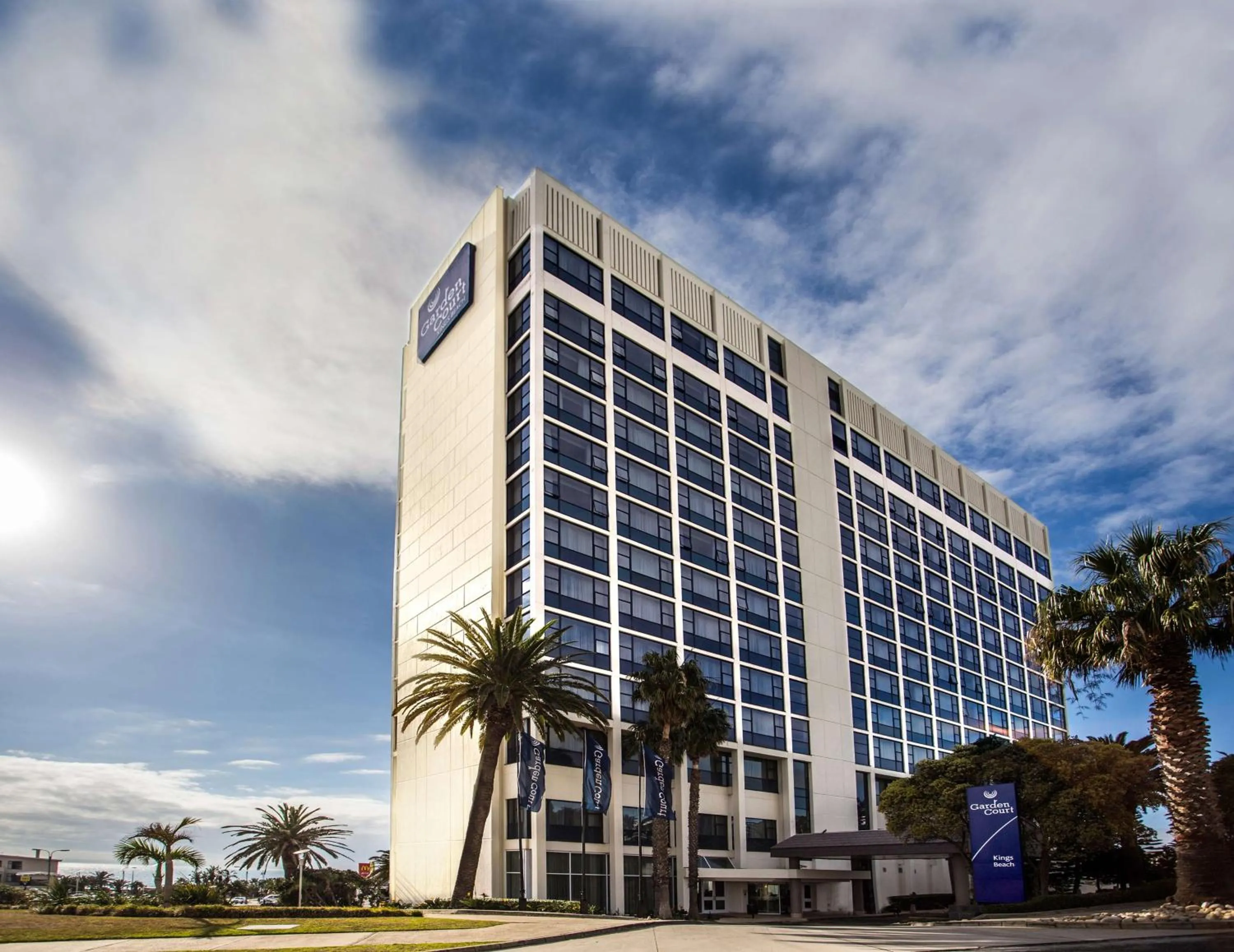 Property building in Garden Court Kings Beach