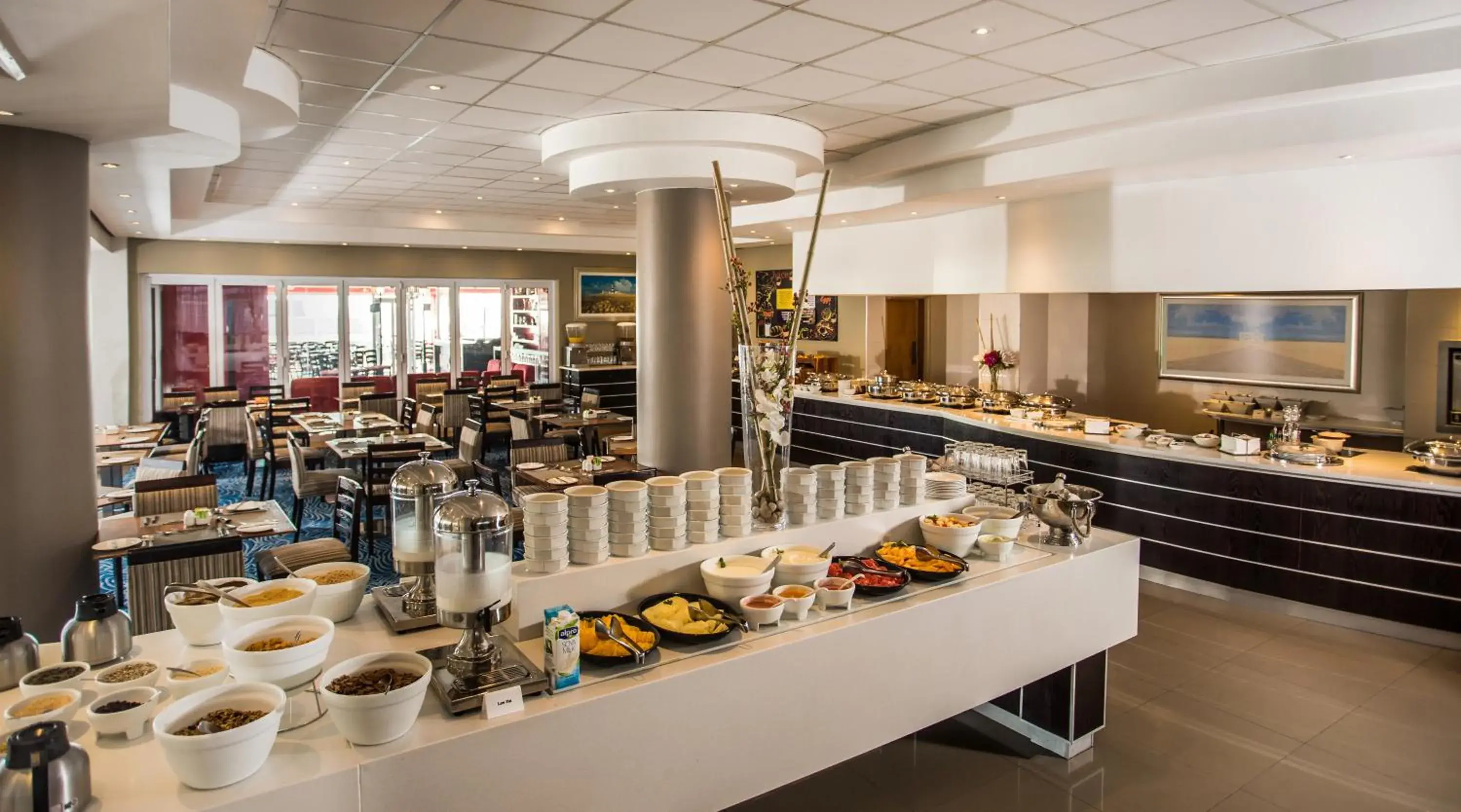 Restaurant/places to eat in Garden Court Kings Beach Restaurant/places to eat in Garden Court Kings Beach