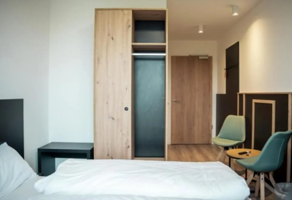 Bed in Hotel Central Vis a Vis