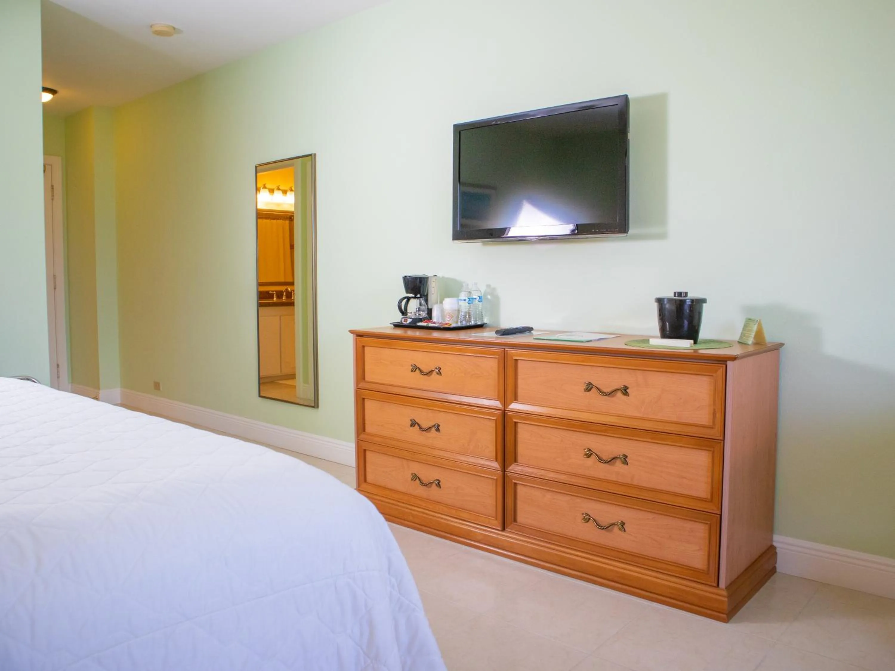 TV and multimedia, Bed in Princess Vegas Hotel & Casino