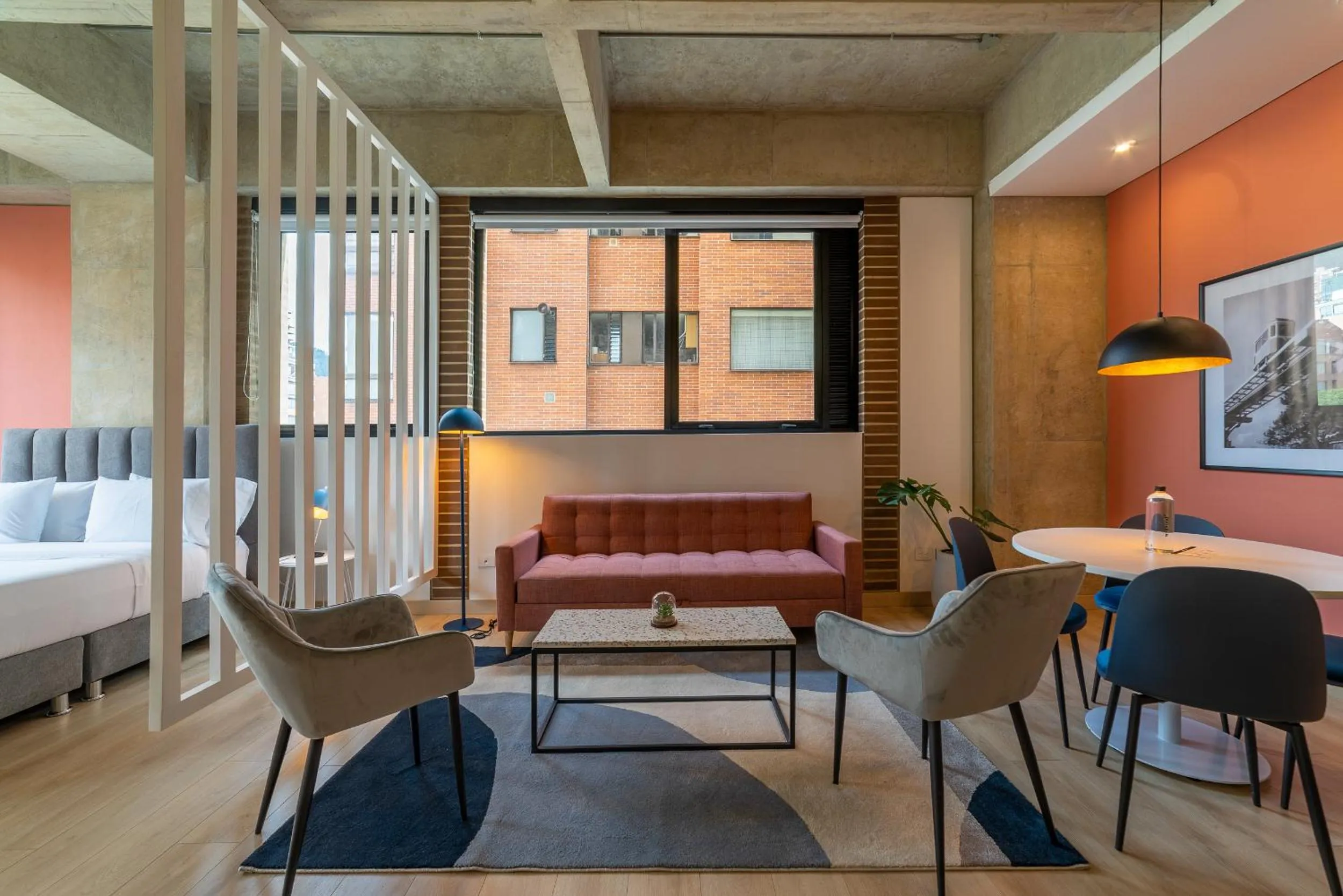 Living room, Bed in Canvas By Wynwood House