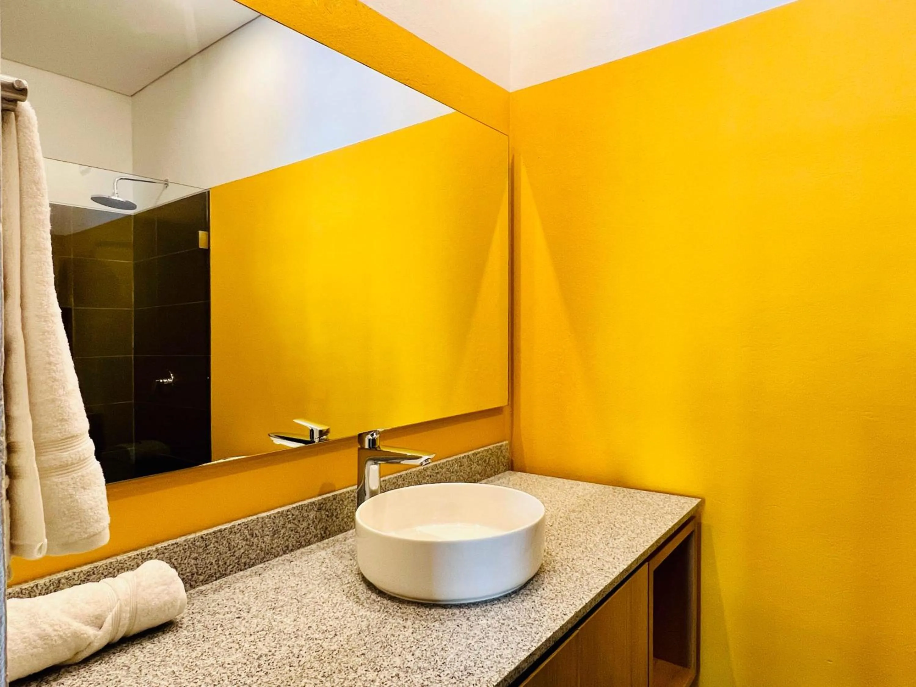 Bathroom in Canvas By Wynwood House