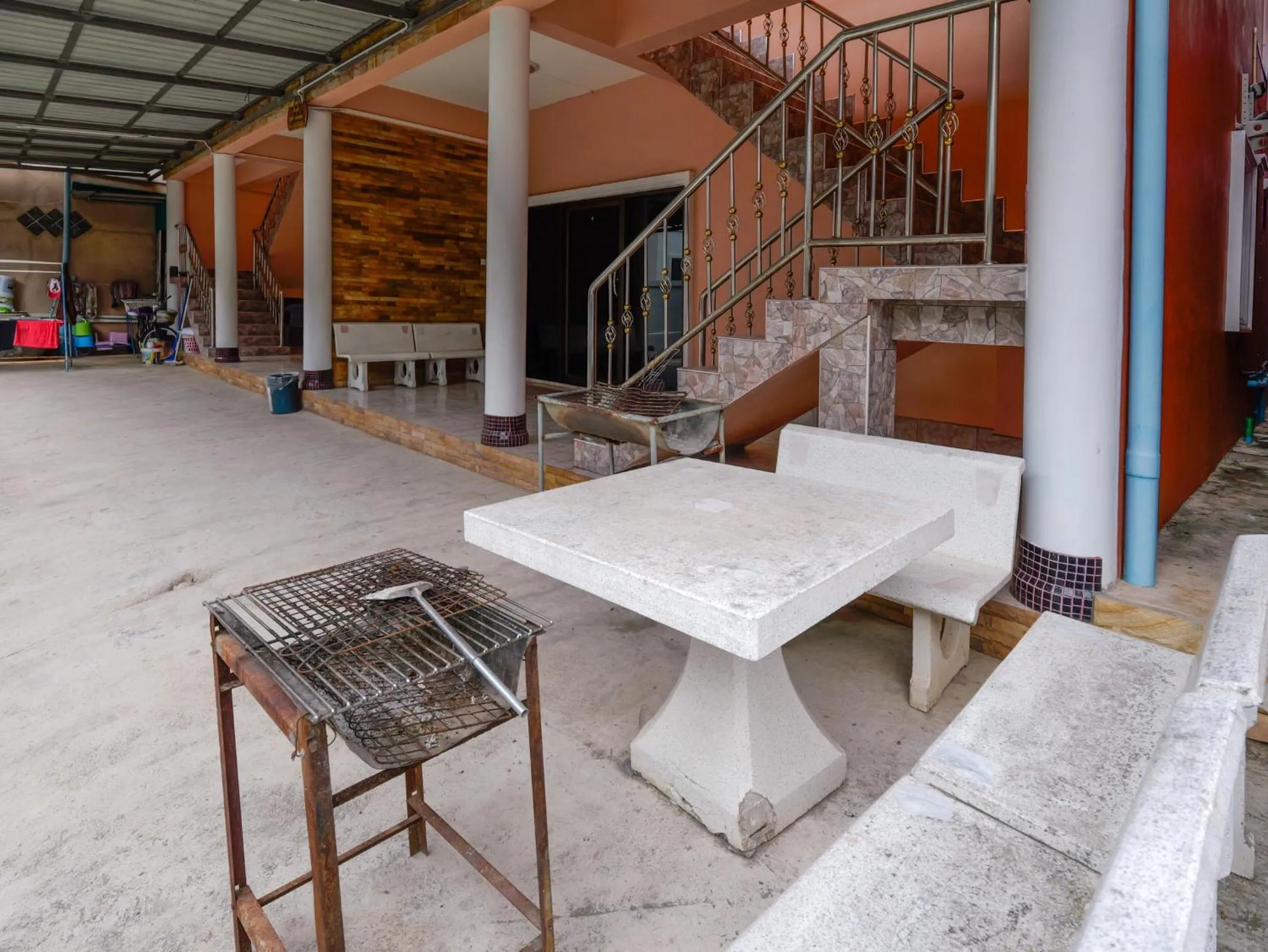 Day in Boonsong Guest House