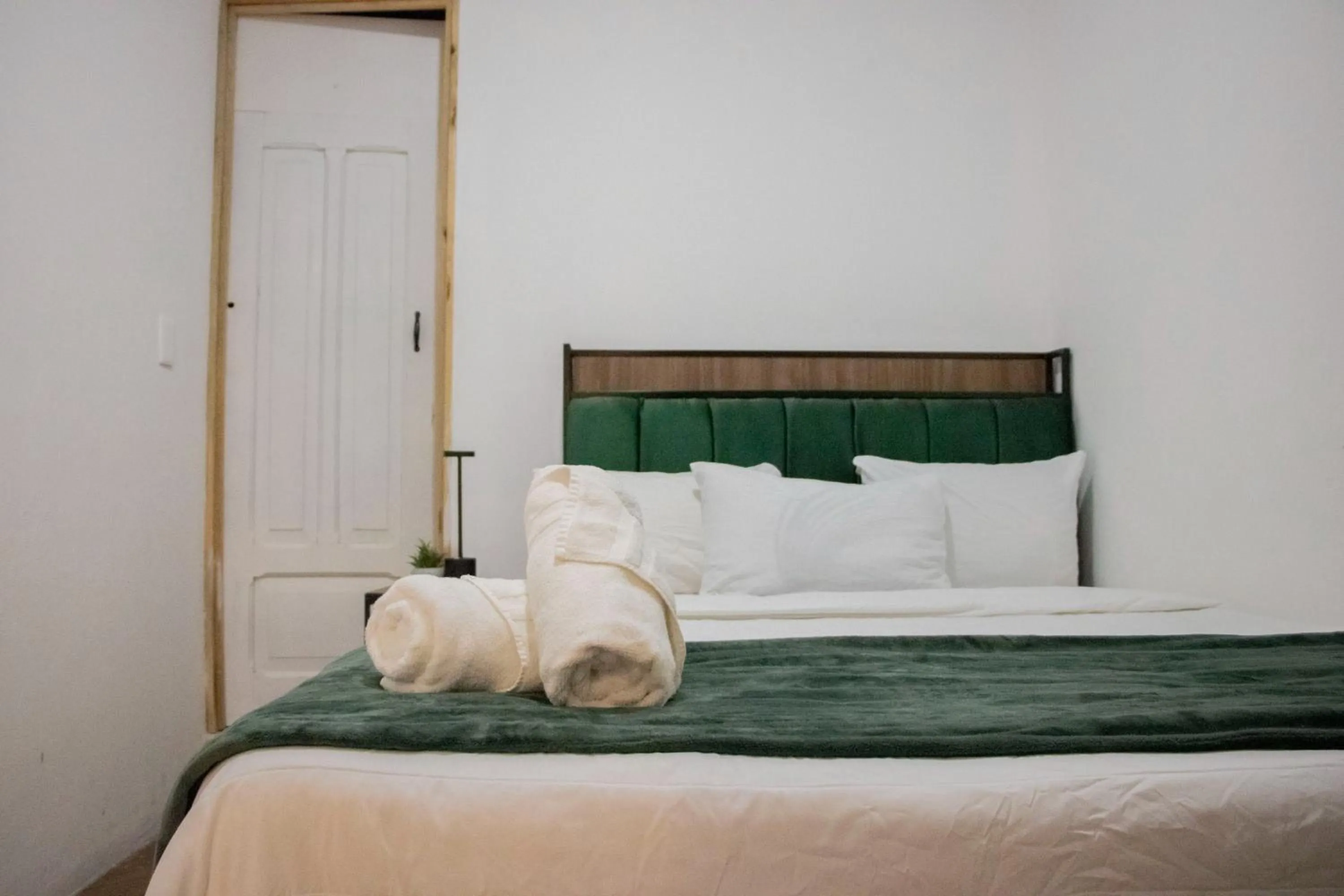 Bedroom, Bed in Collection O Patio Zaragoza