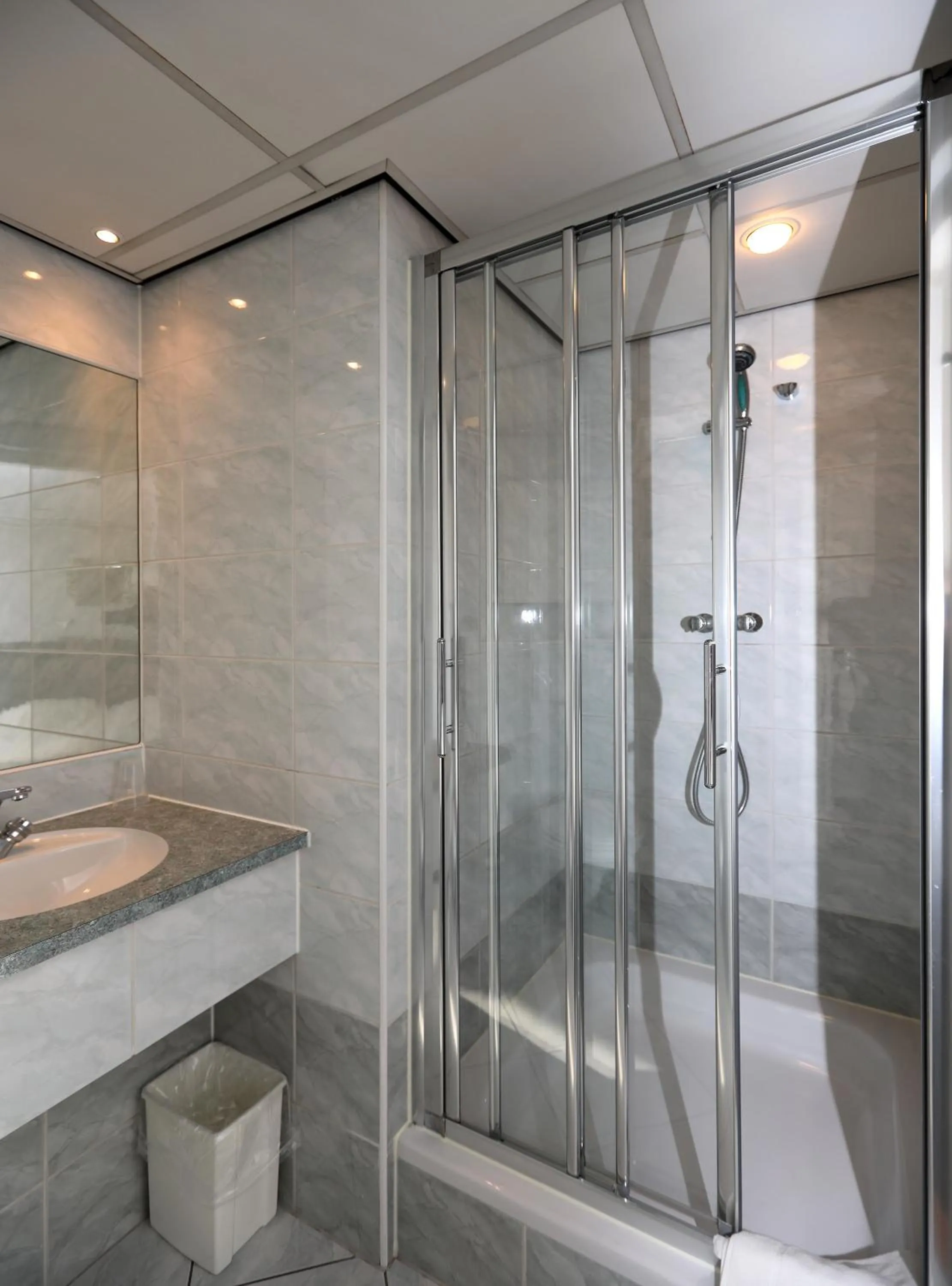 Hotel Cafe Restaurant Van Den Hogen