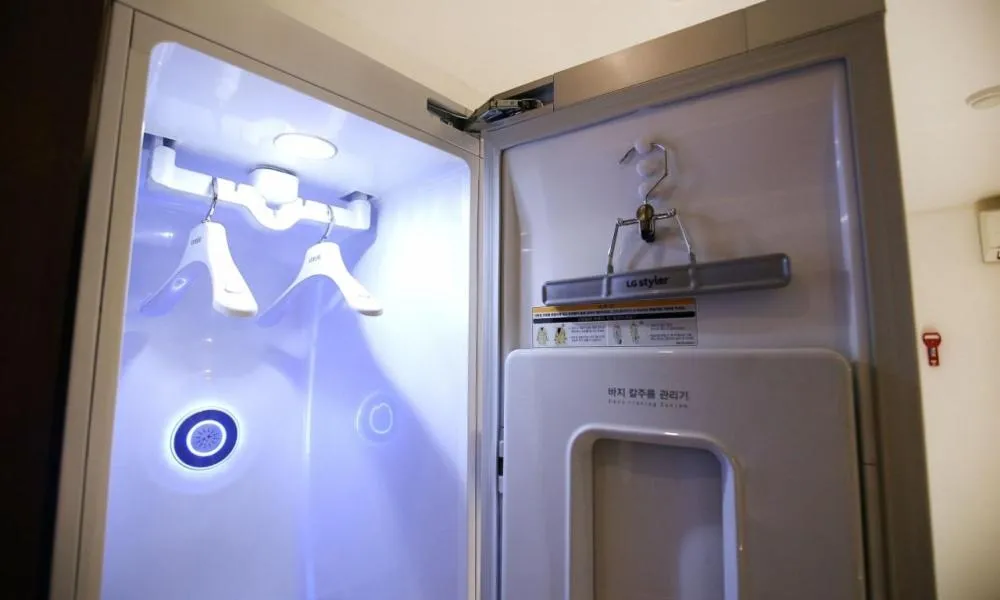 wardrobe in Hotel Yaja Cheongju Terminal Branch