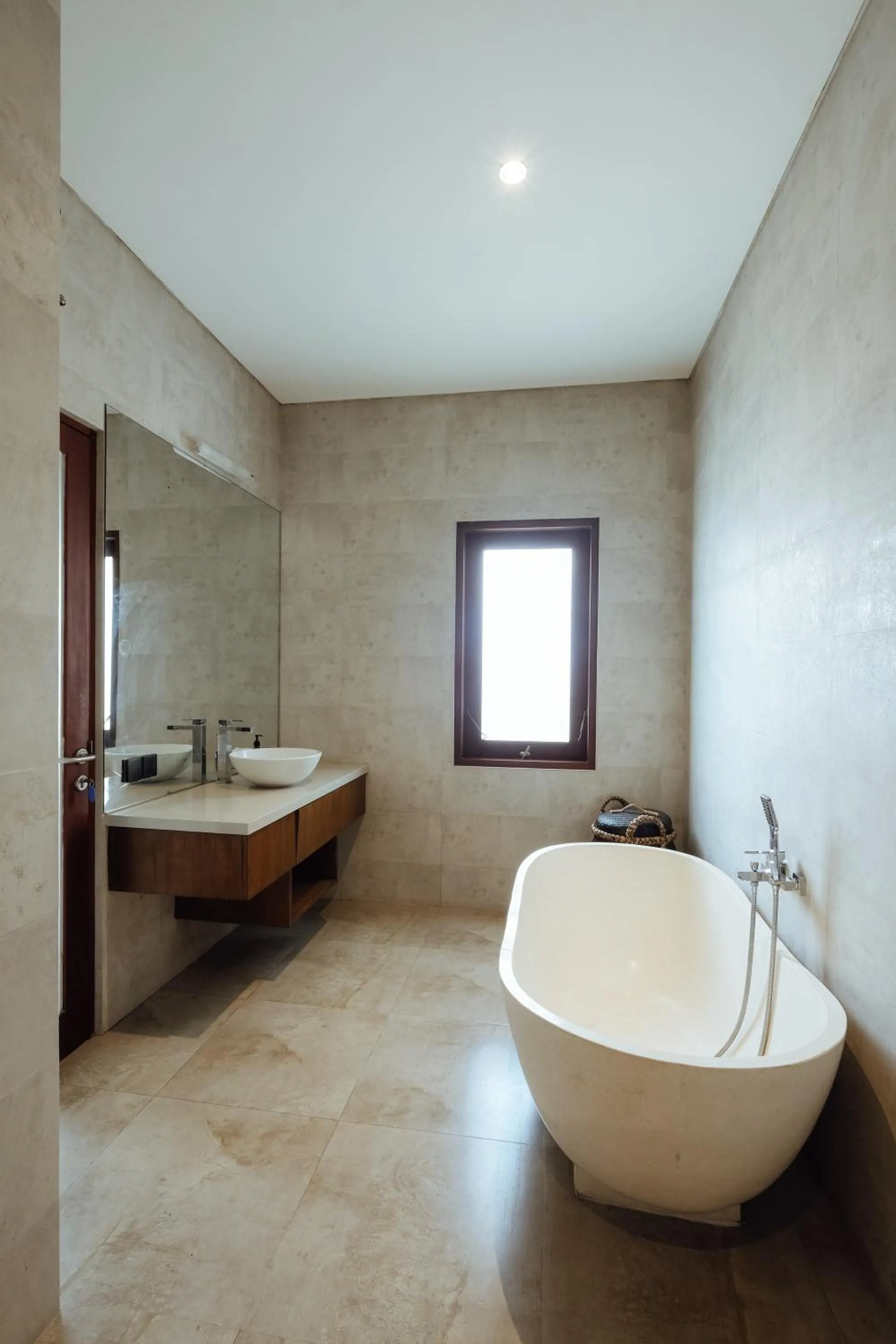 Toilet in Villa Clove Cemagi
