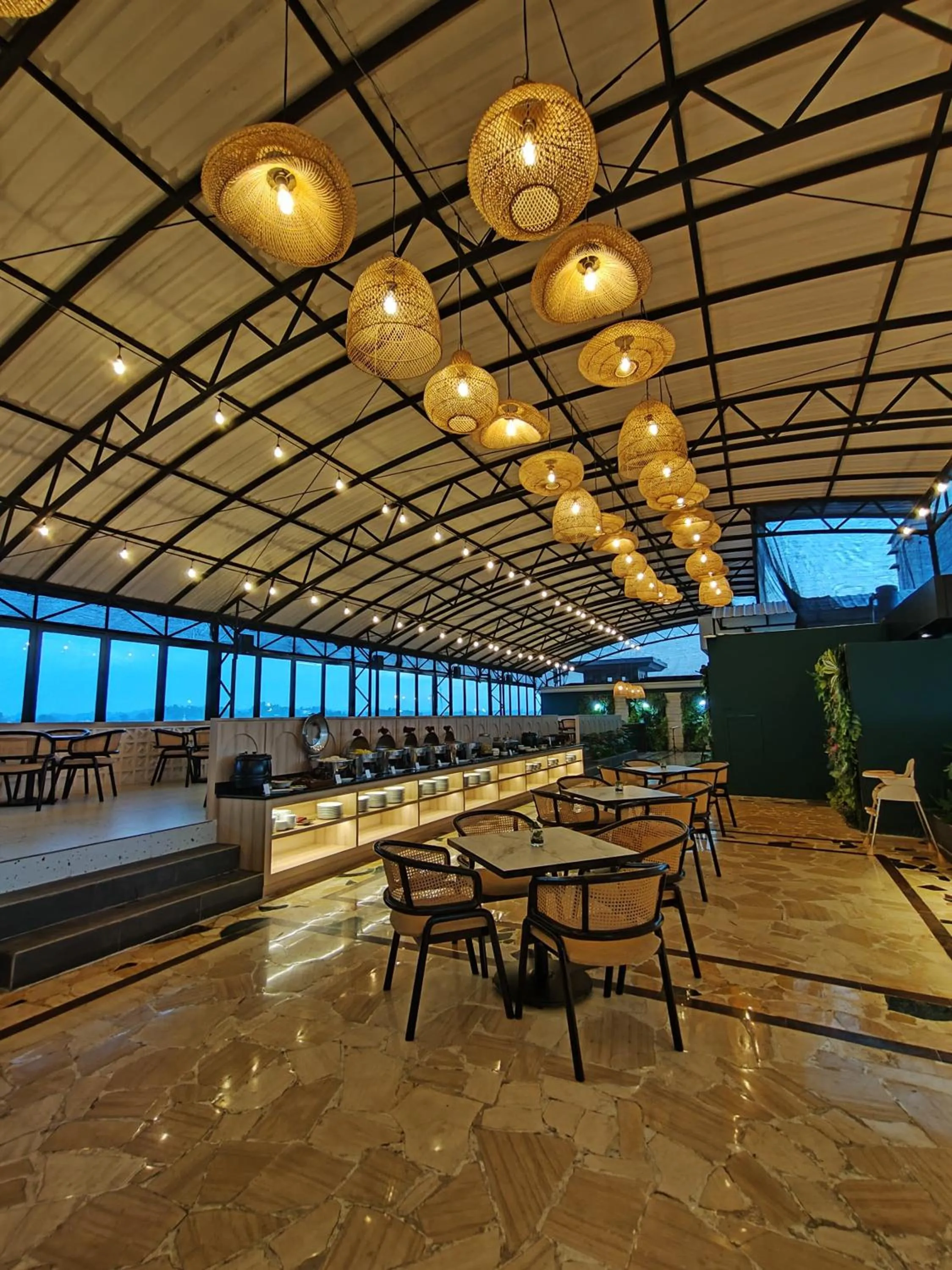 Restaurant/places to eat in Grand Verona Samarinda