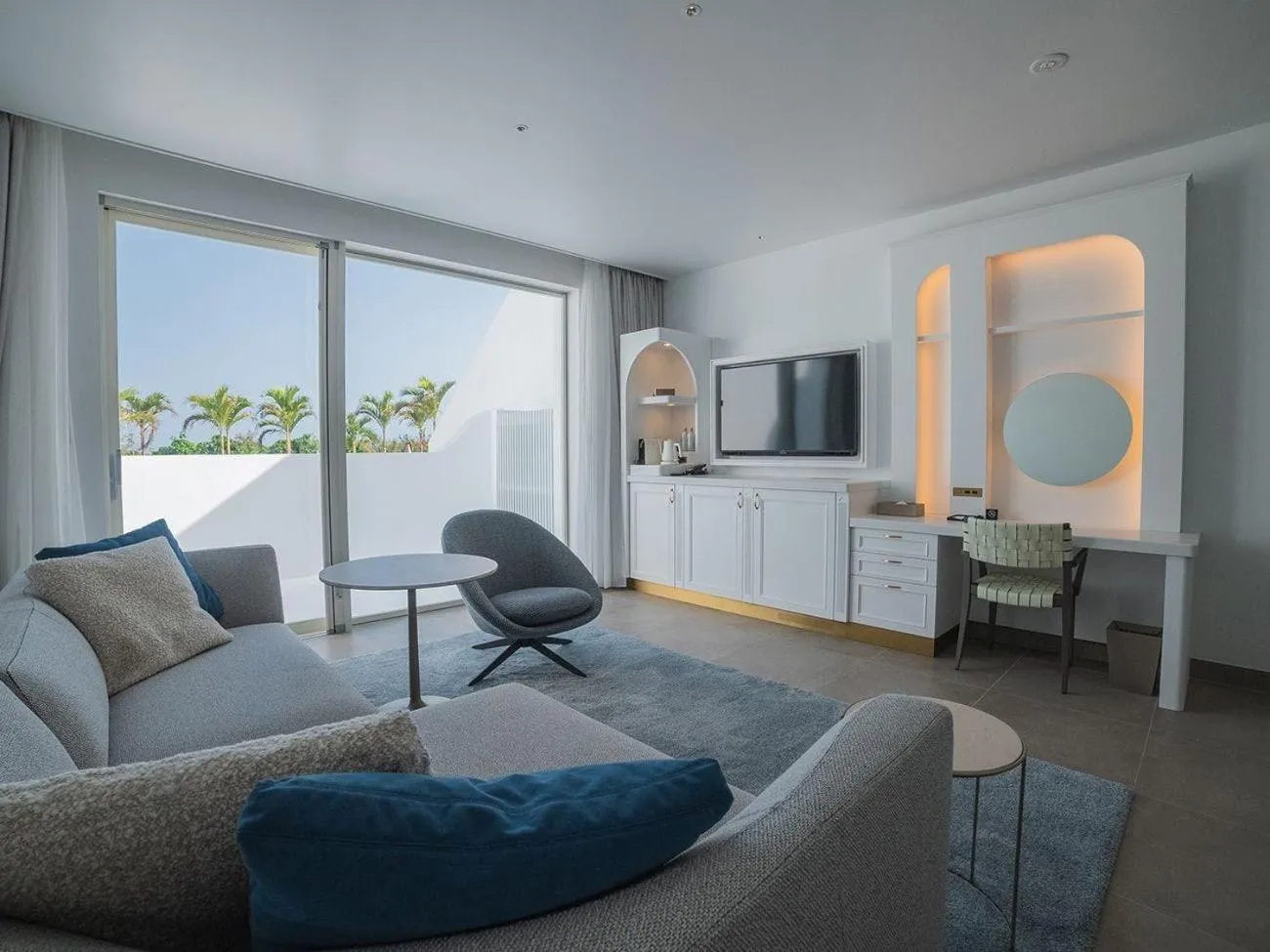 Living room in SANTORINI HOTEL&VILLAS MIYAKOJIMA