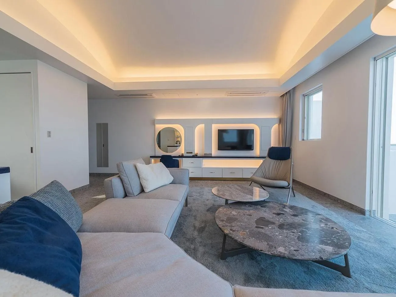 Living room in SANTORINI HOTEL&VILLAS MIYAKOJIMA