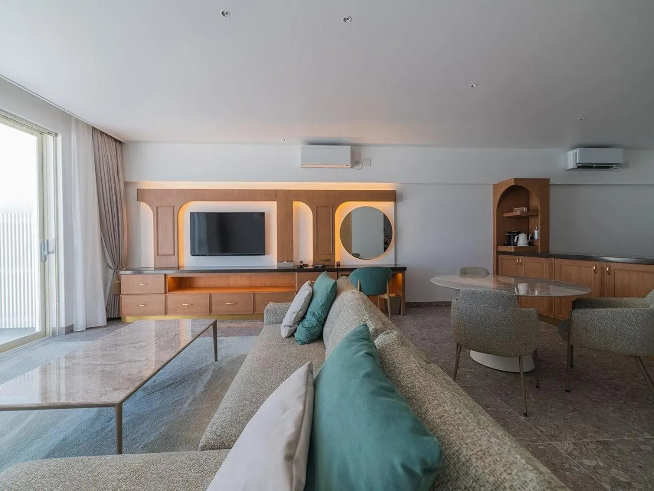 Living room in SANTORINI HOTEL&VILLAS MIYAKOJIMA